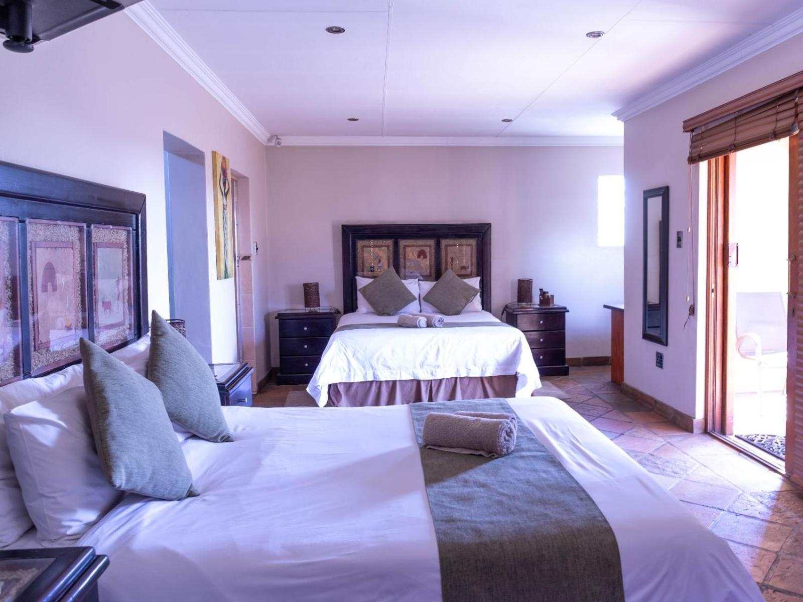 Family Suite with Balcony photo 1