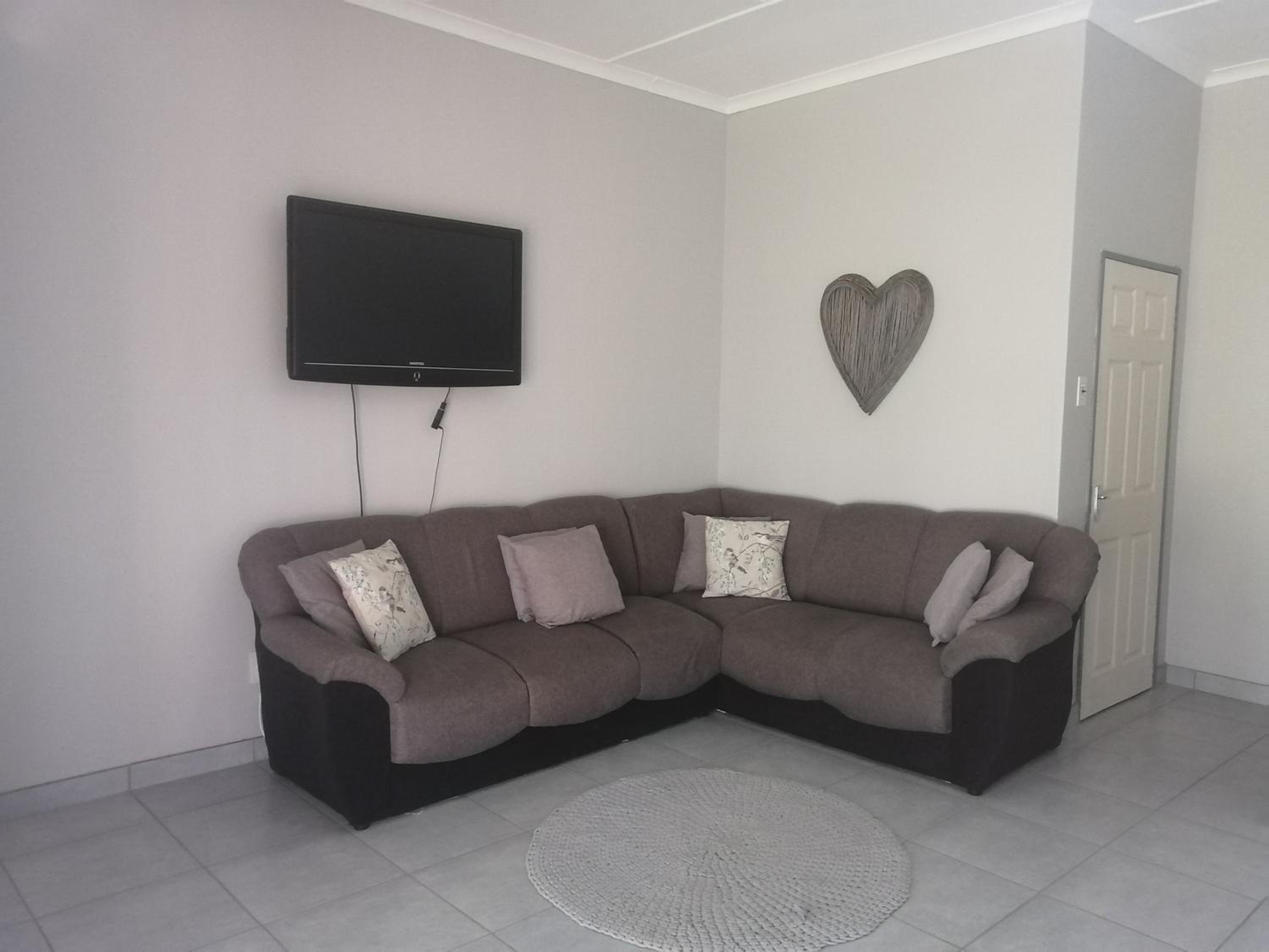 King Suite - Photo 10