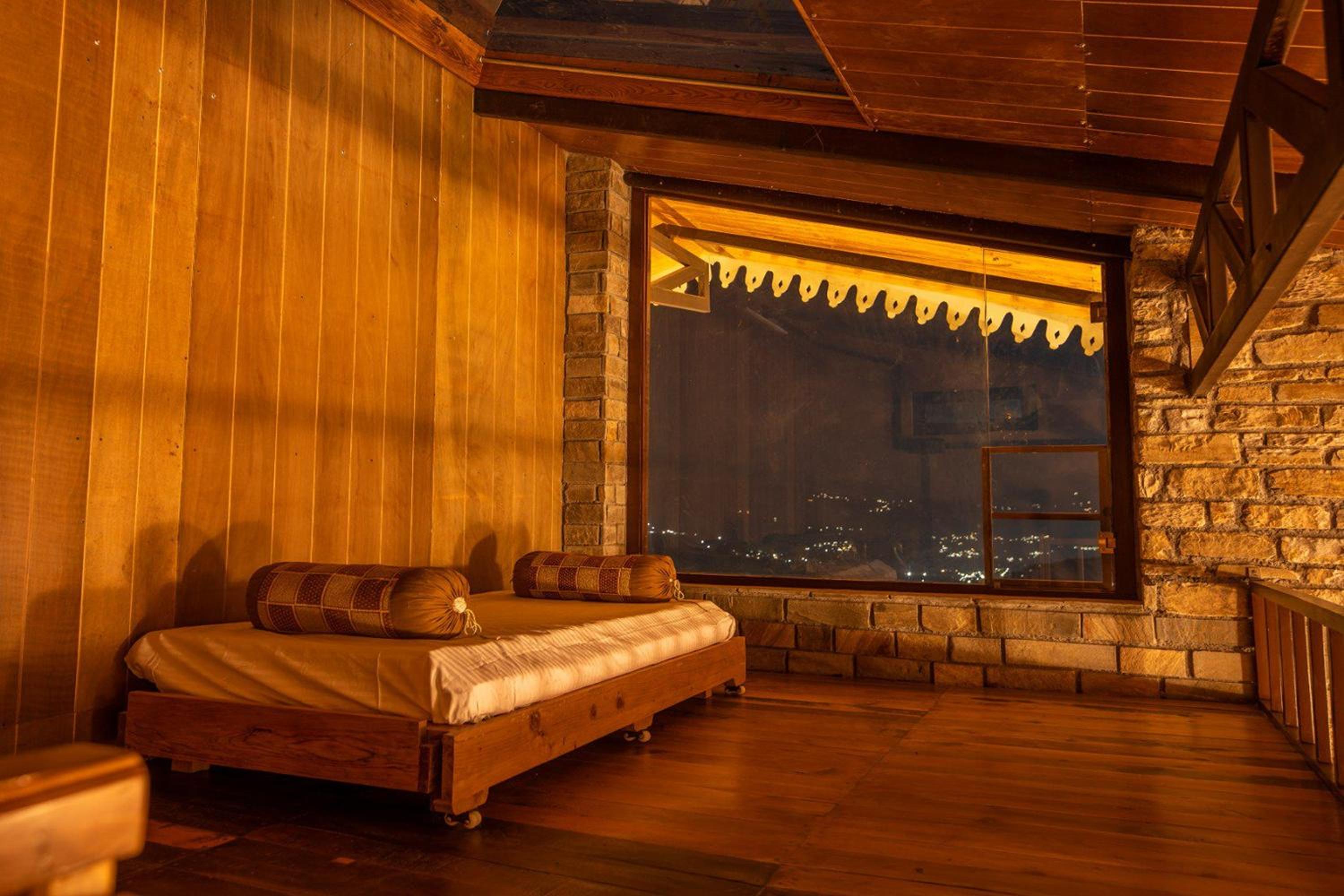 Suite with Mountain View photo 1