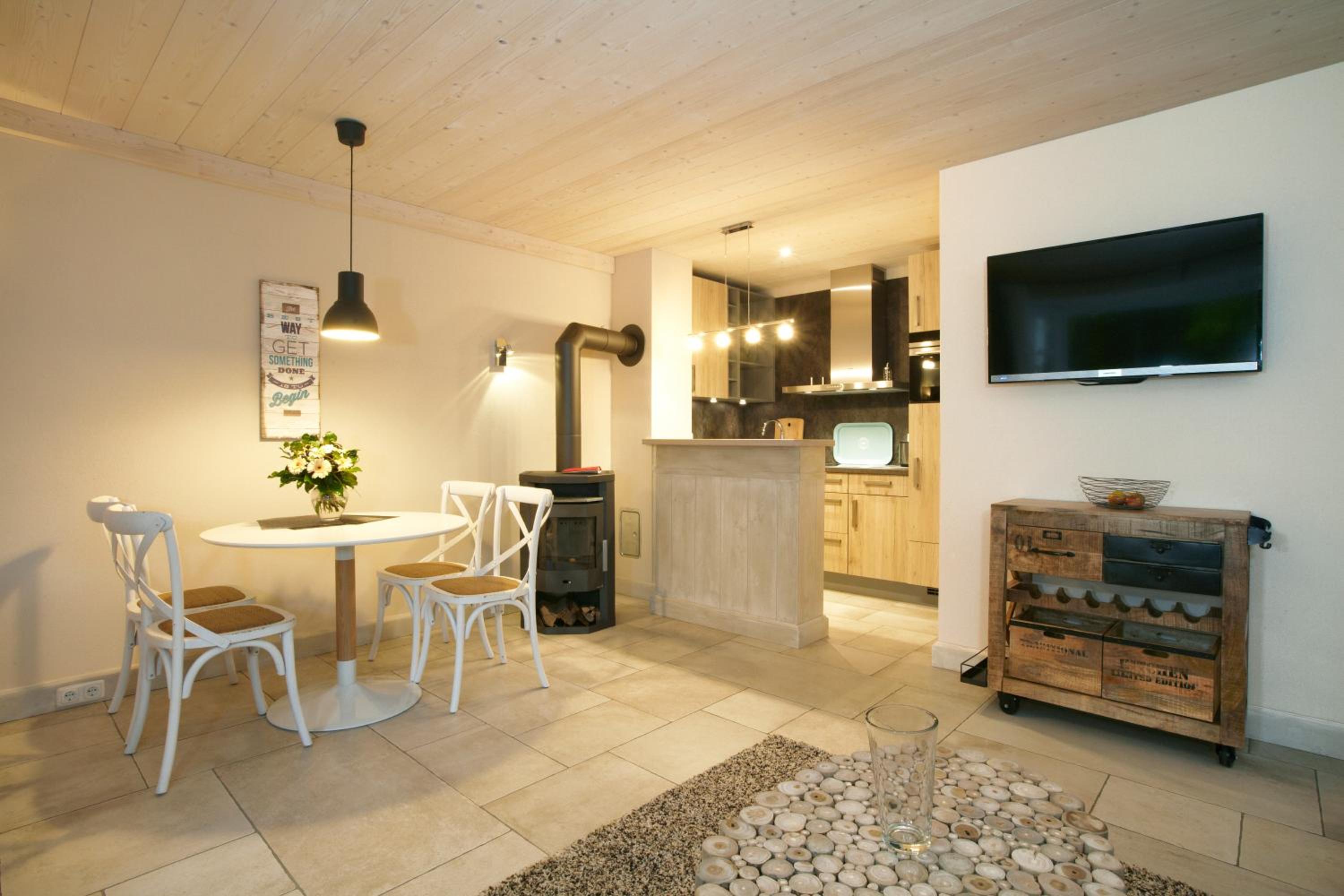 Comfort Apartment photo 2