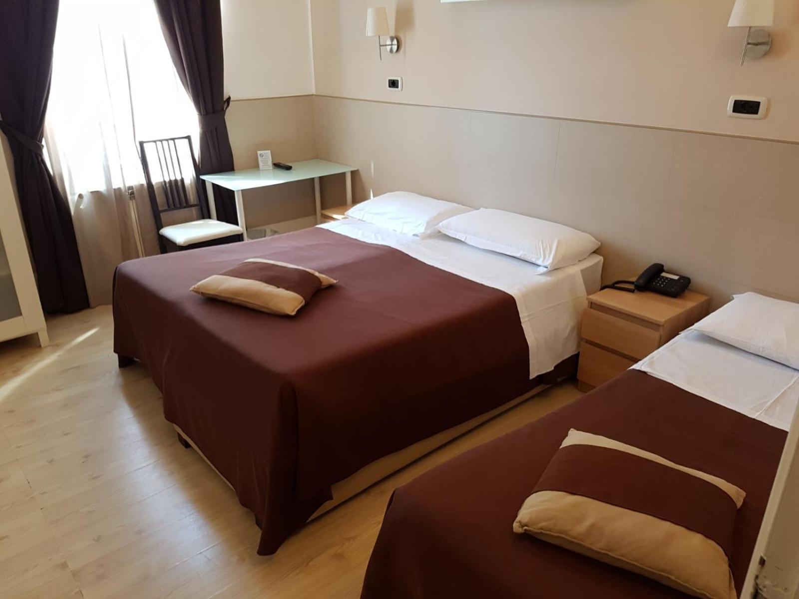 Standard Triple Room photo 1