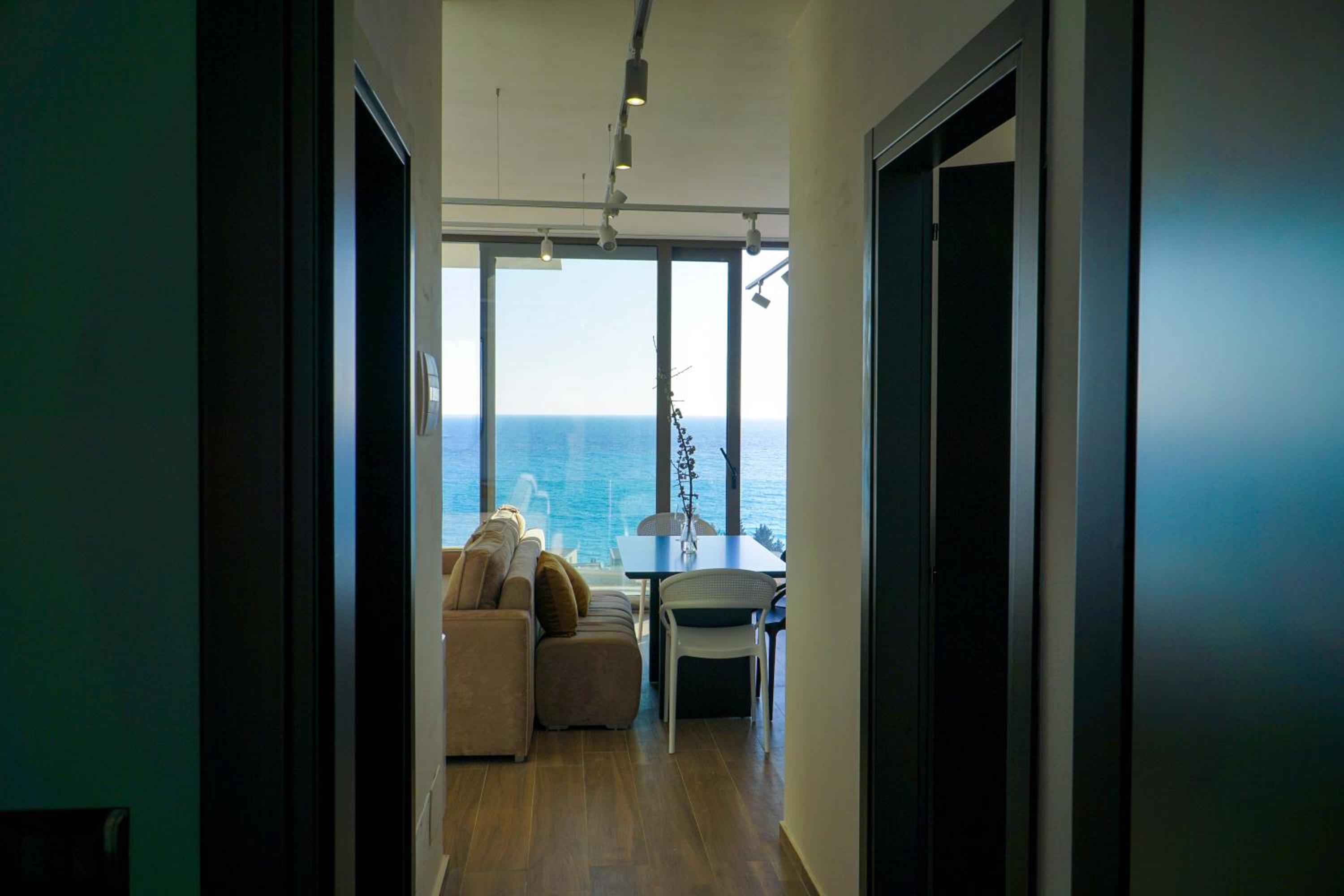 Apartment photo 3