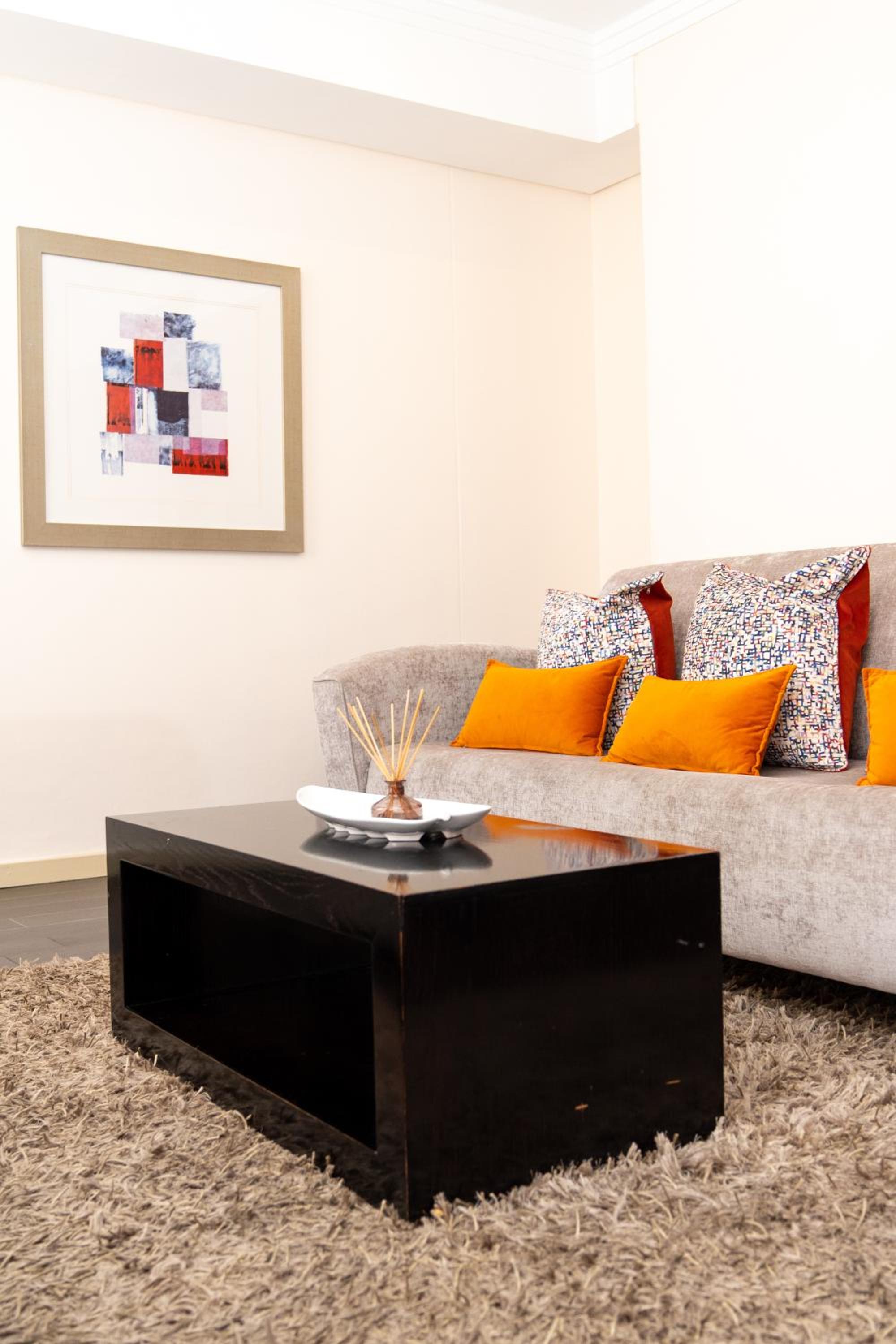 Two-Bedroom Apartment - Photo 7