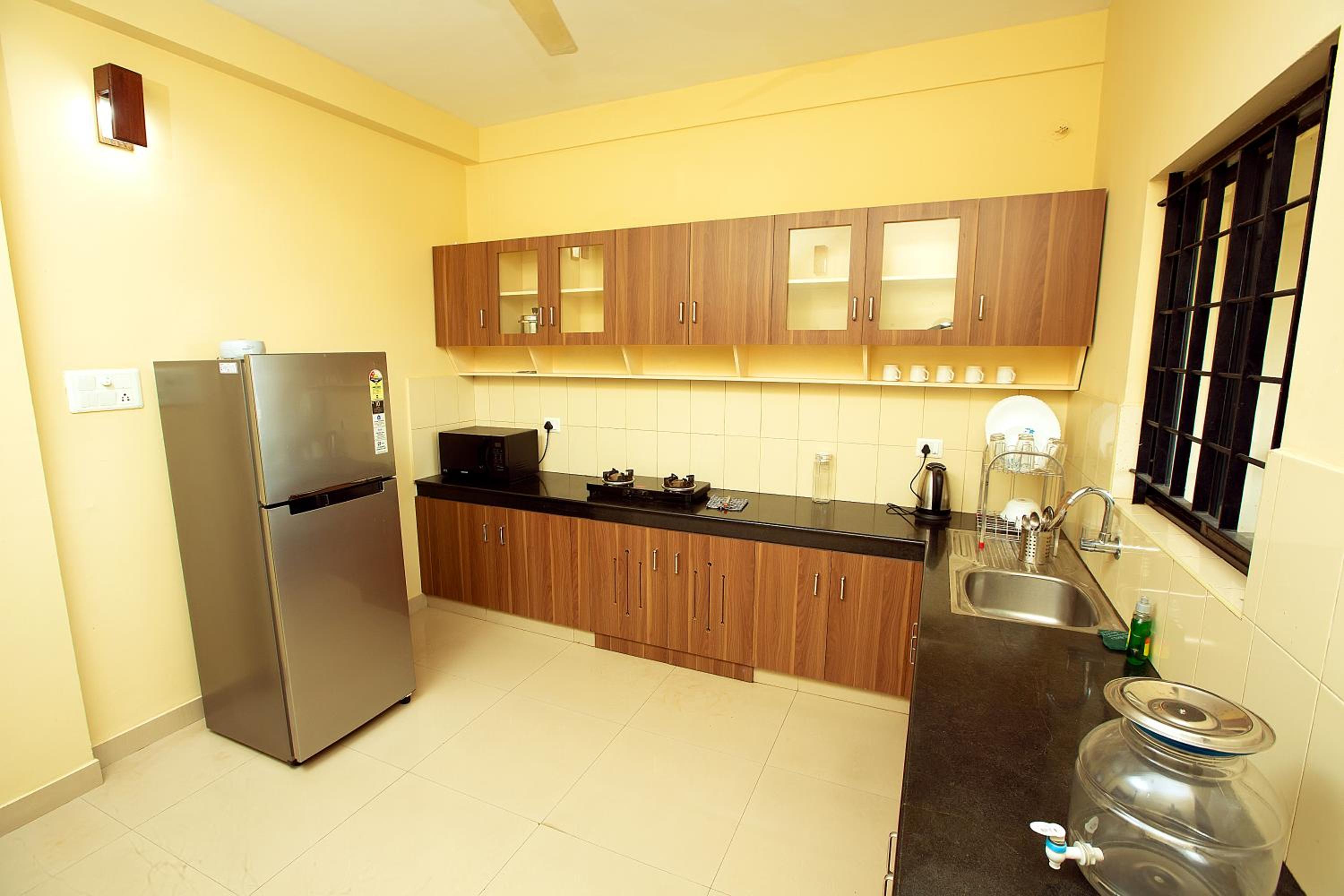 One-Bedroom Apartment photo 3