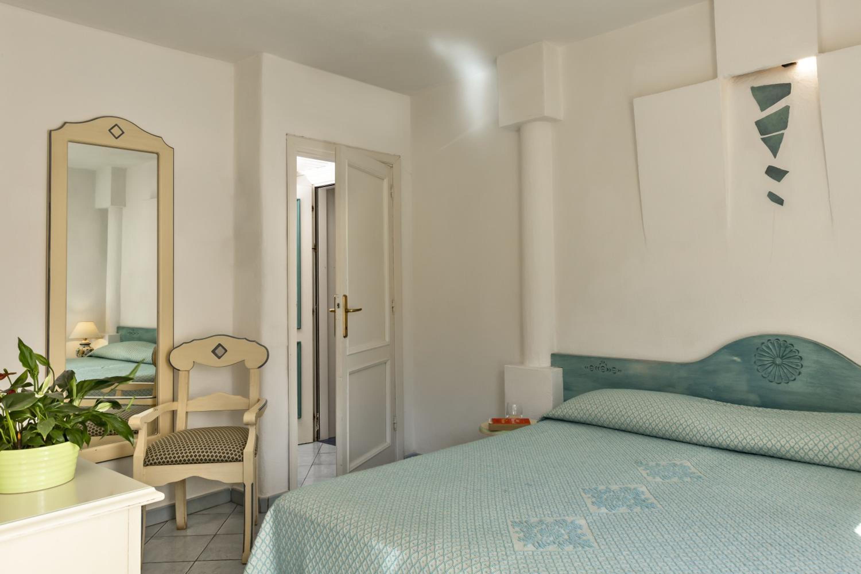 Classic Double Room - Photo 4