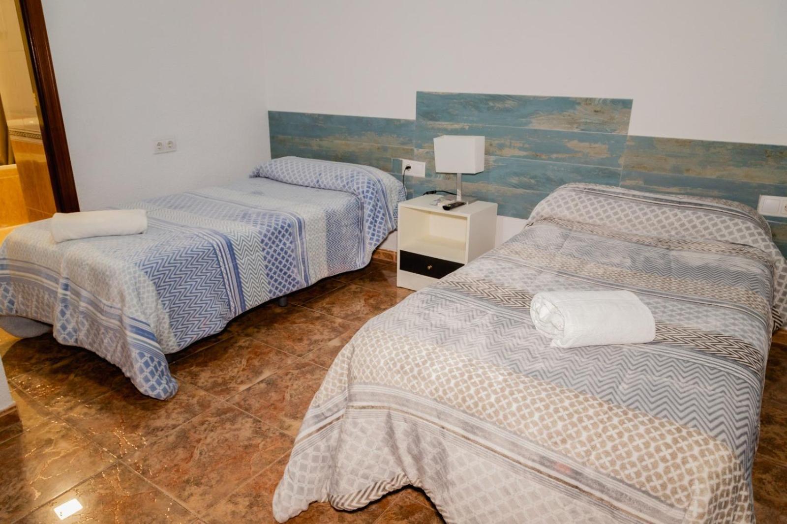 Habitación Estándar con Dos Camas Individuales
