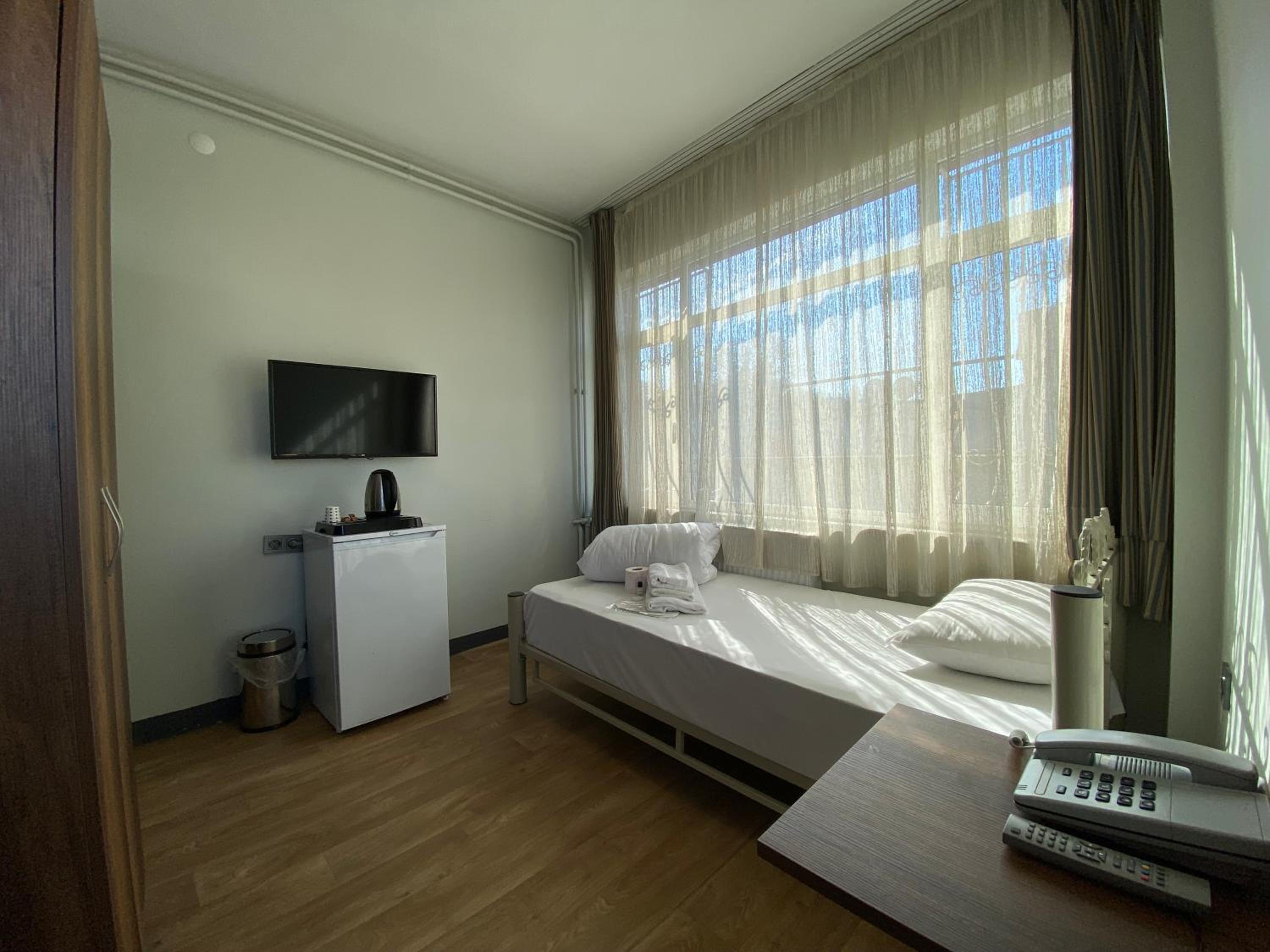Budget Single Room photo 1