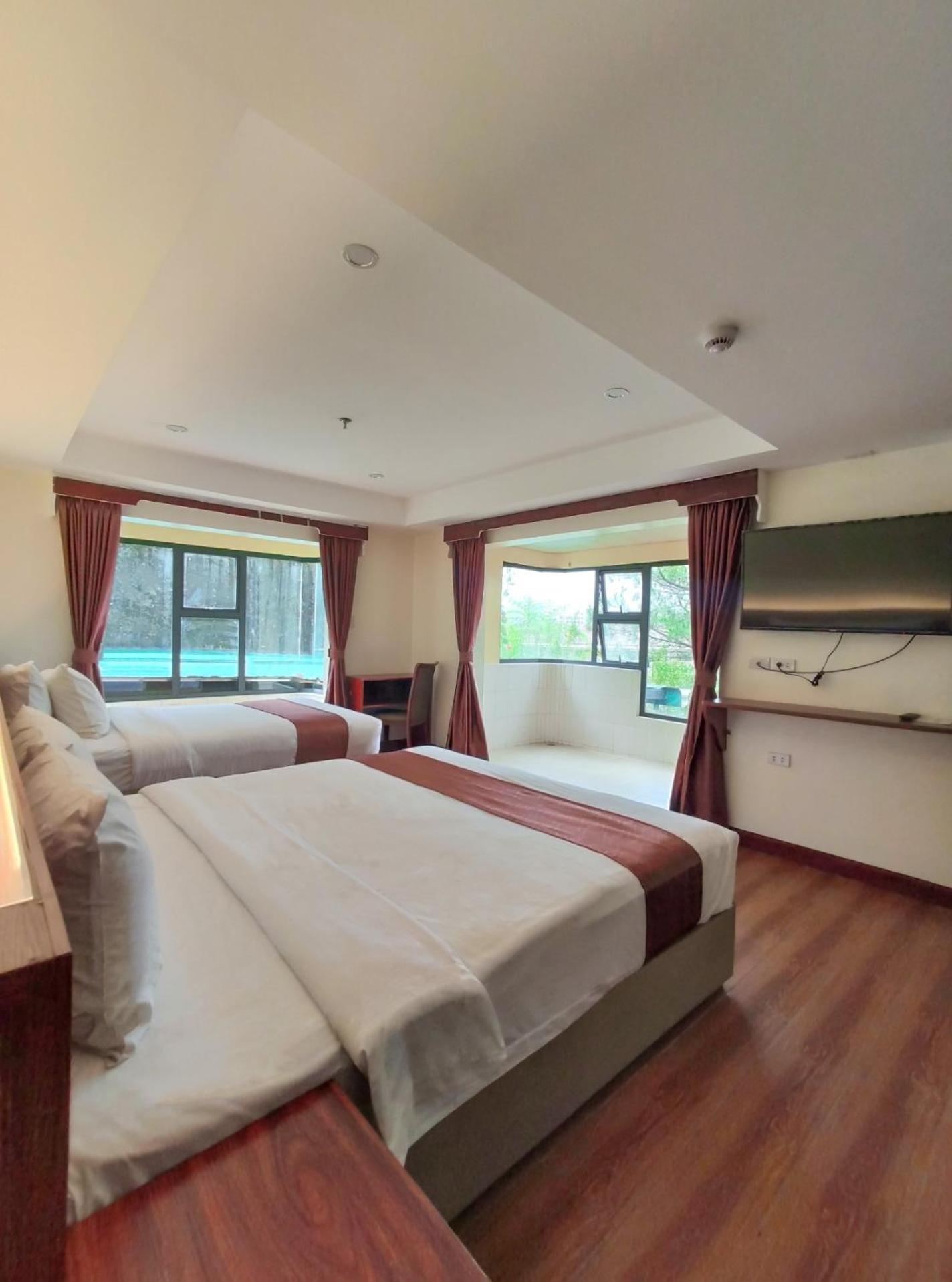 Family Quad Room with View photo 1
