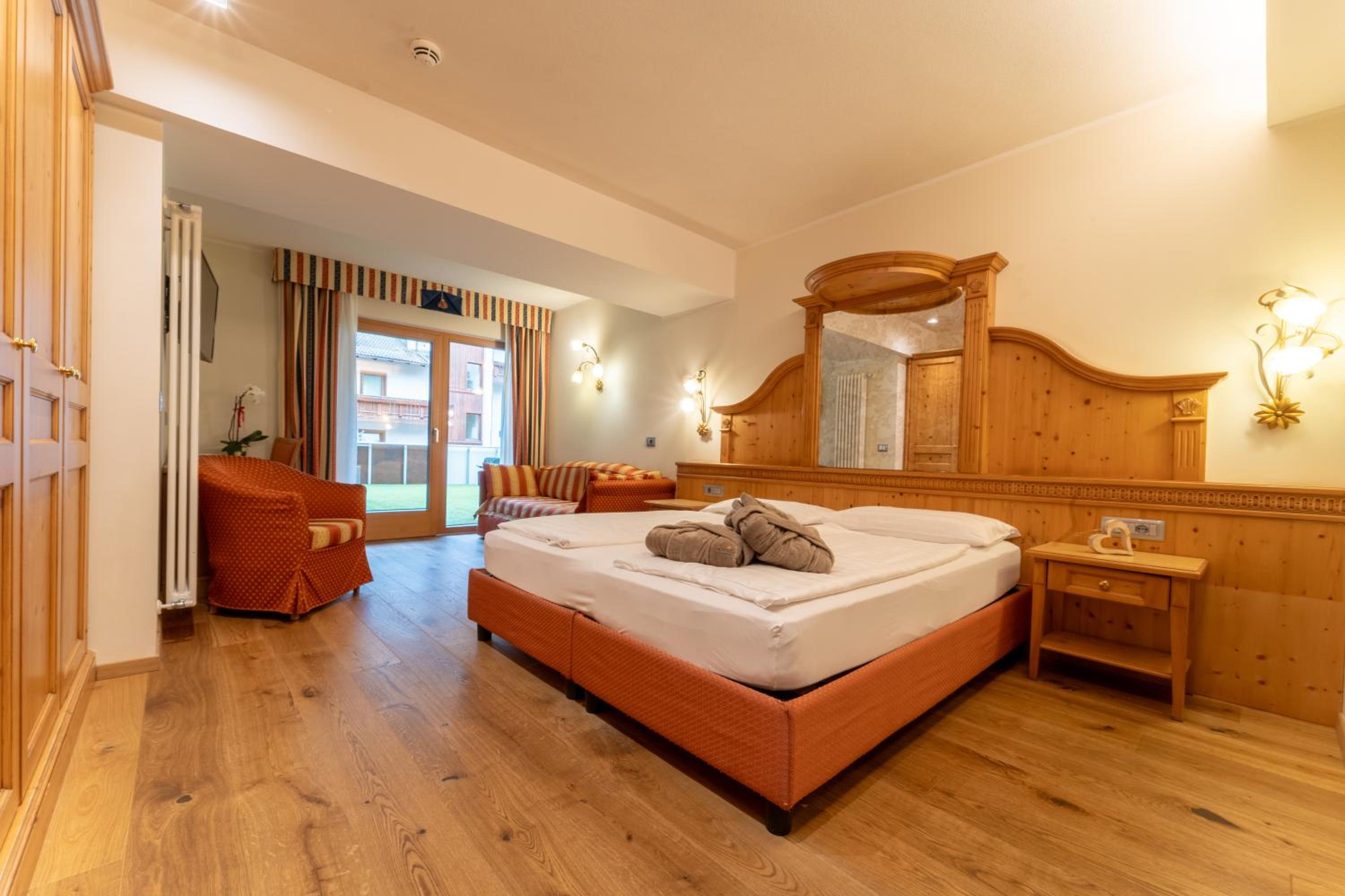 Classic Quadruple Room