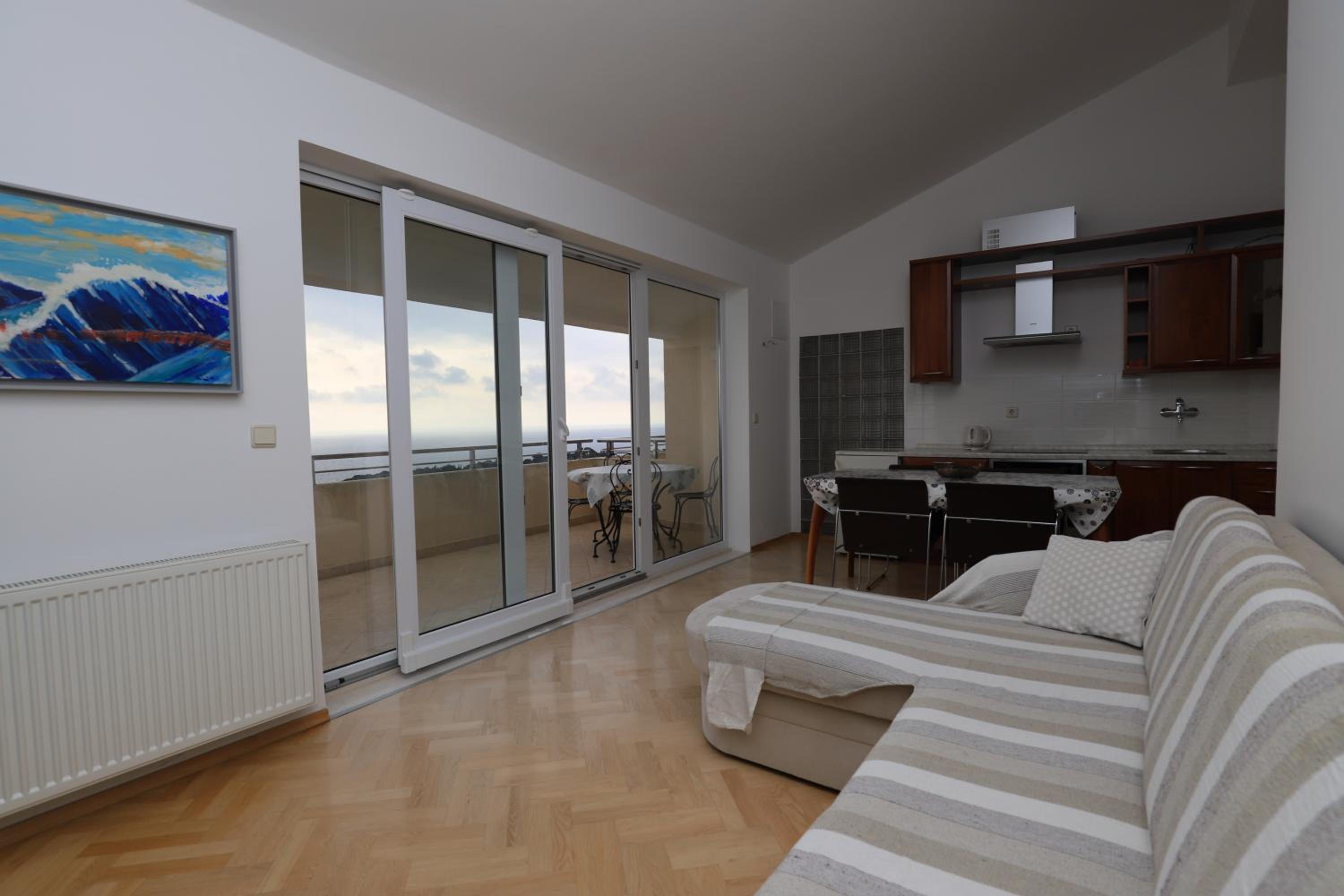 Apartment with Sea View