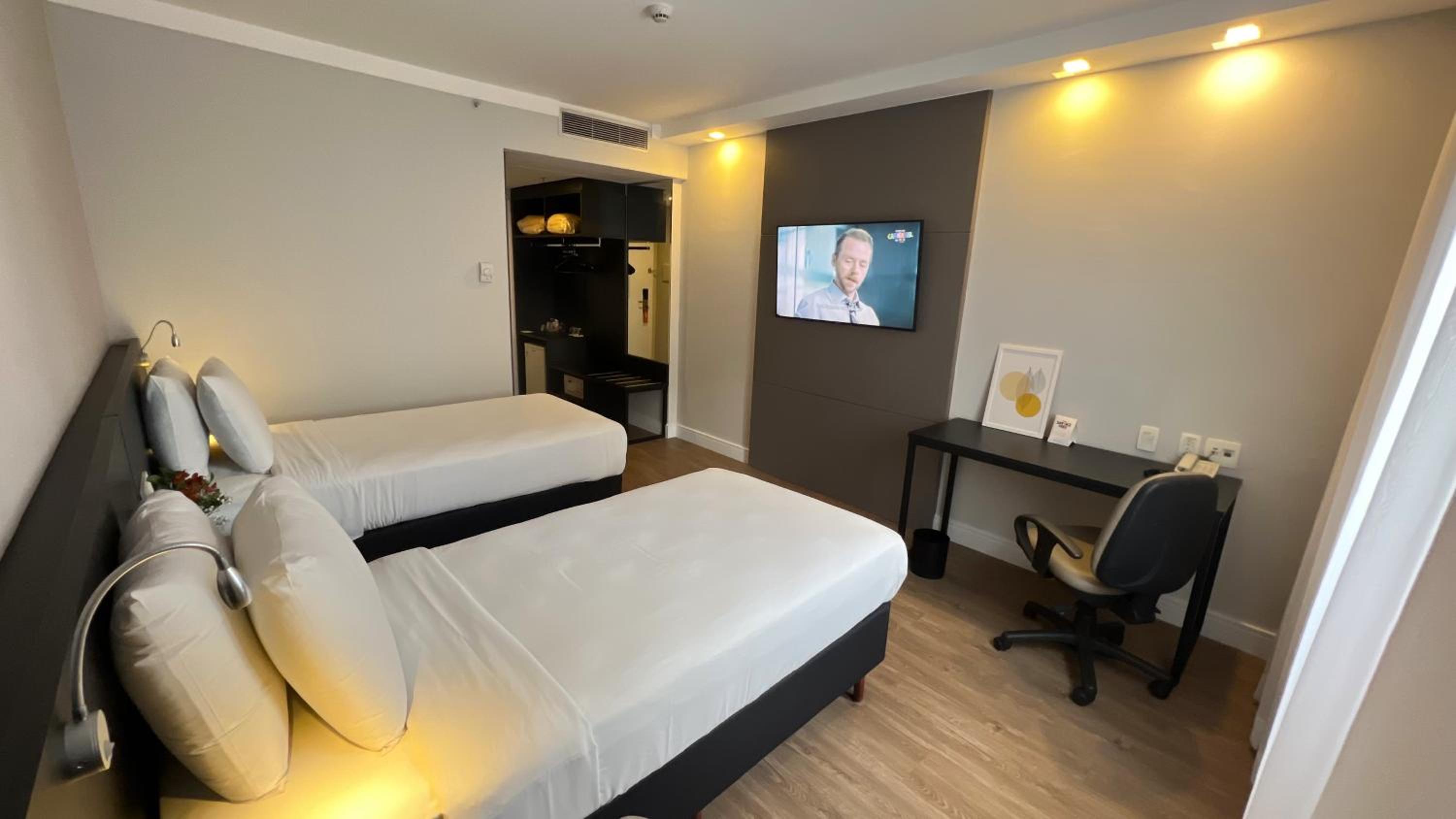 Standard Twin Room - 2 Single Beds - Photo 4
