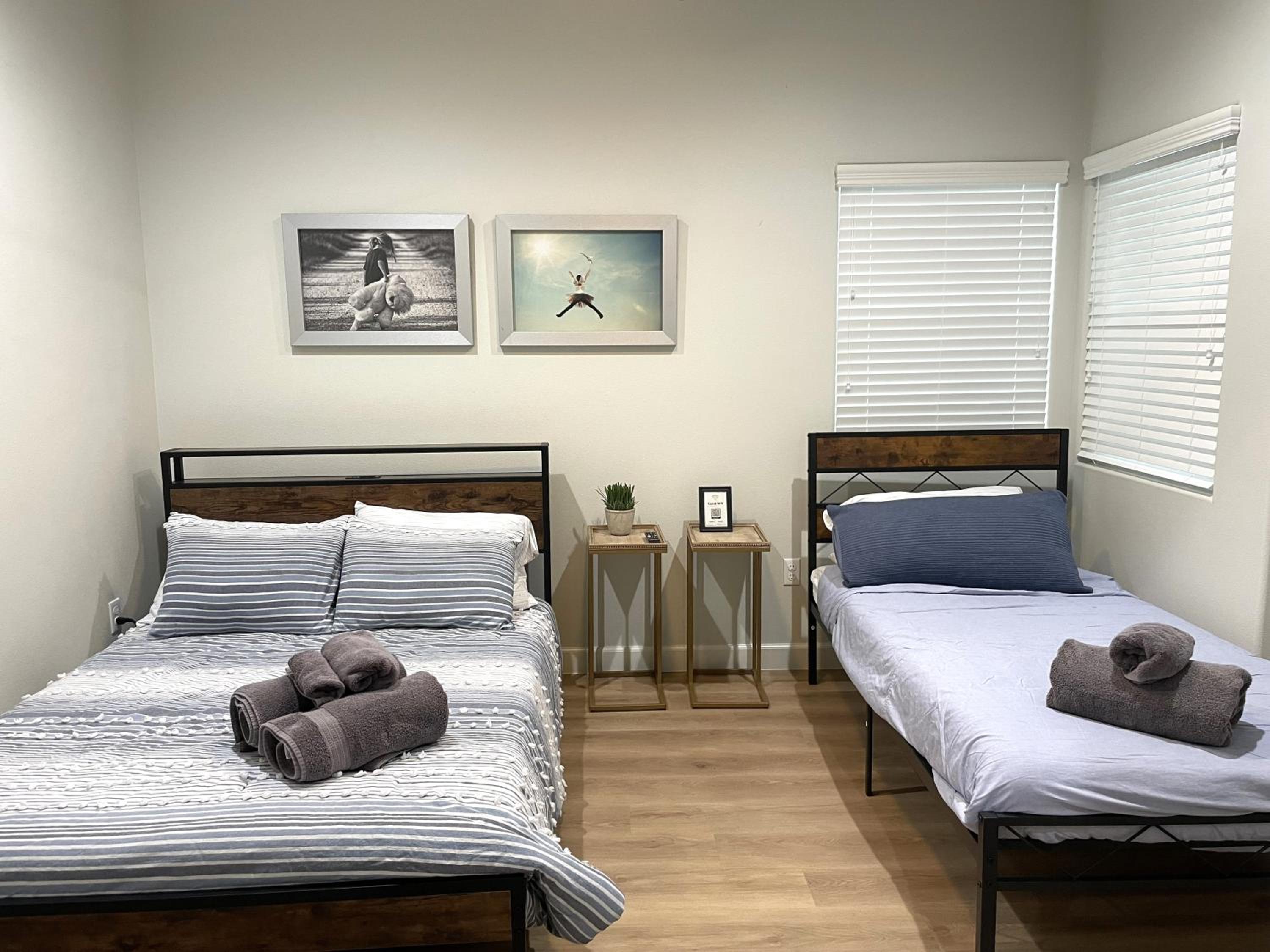 Three-Bedroom House photo 1