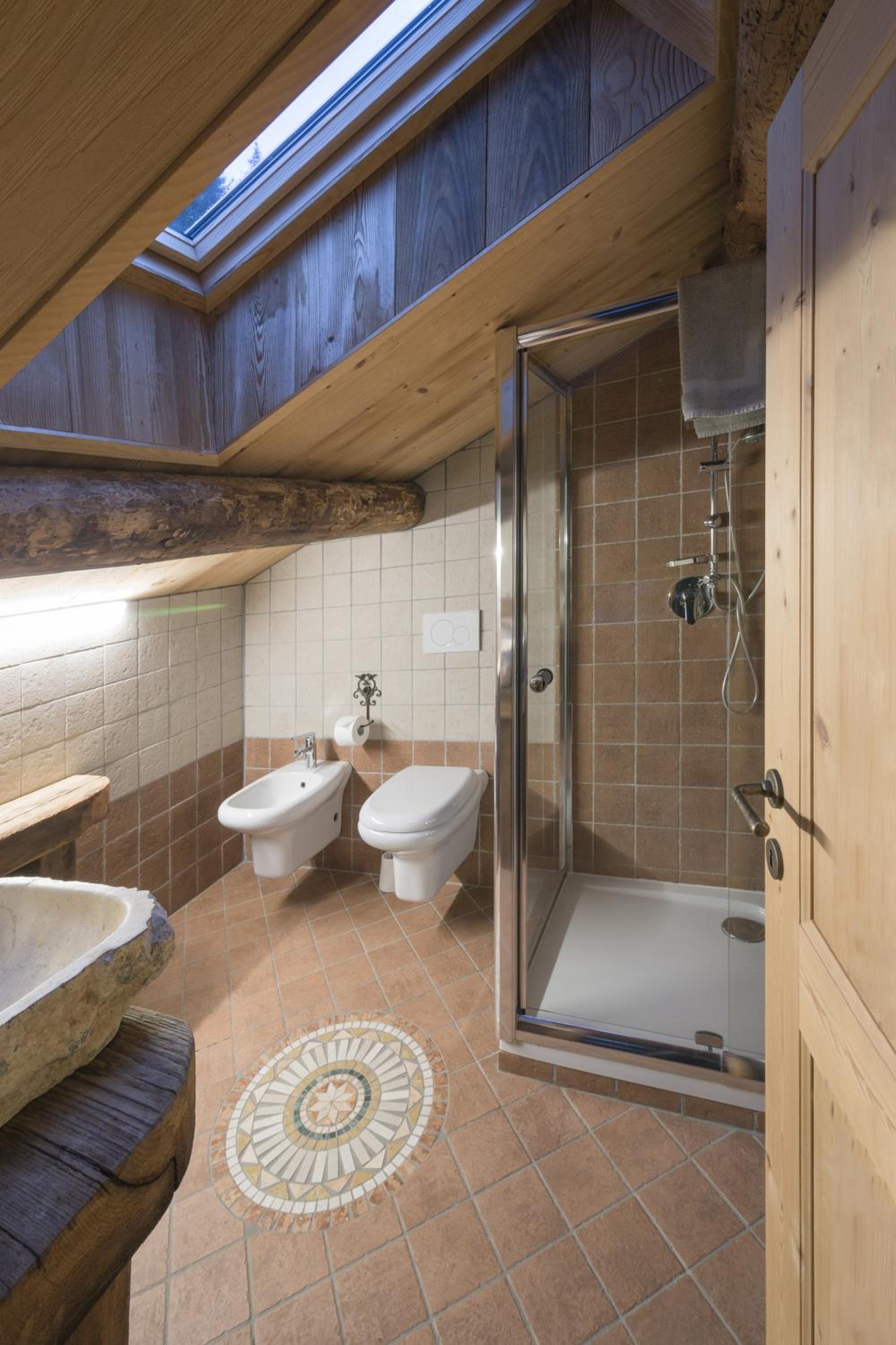 Deluxe Double or Twin Room photo 2