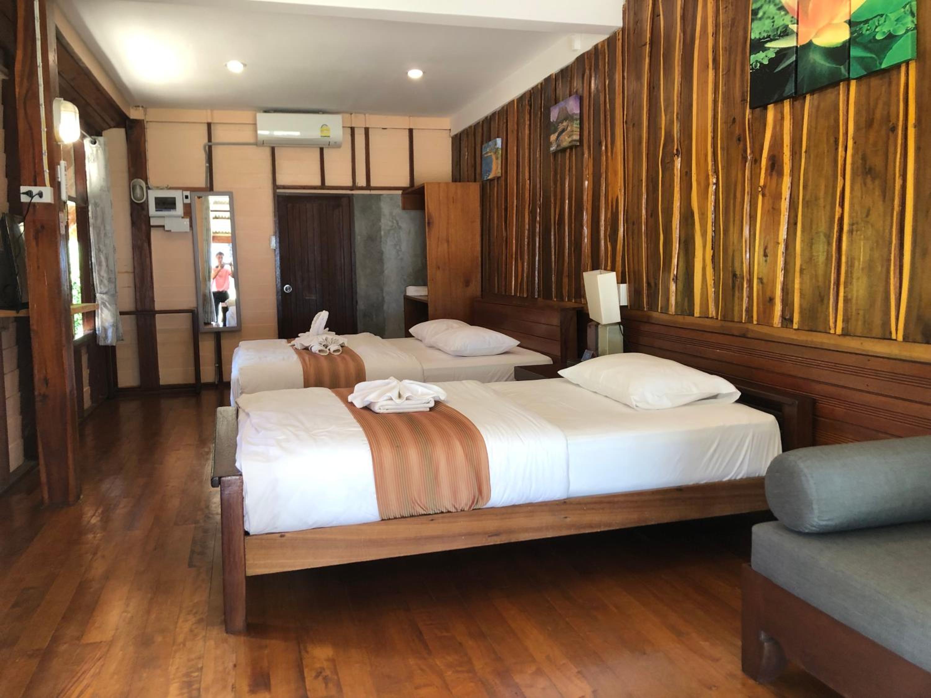 Deluxe Double Or Twin Room With Sea View