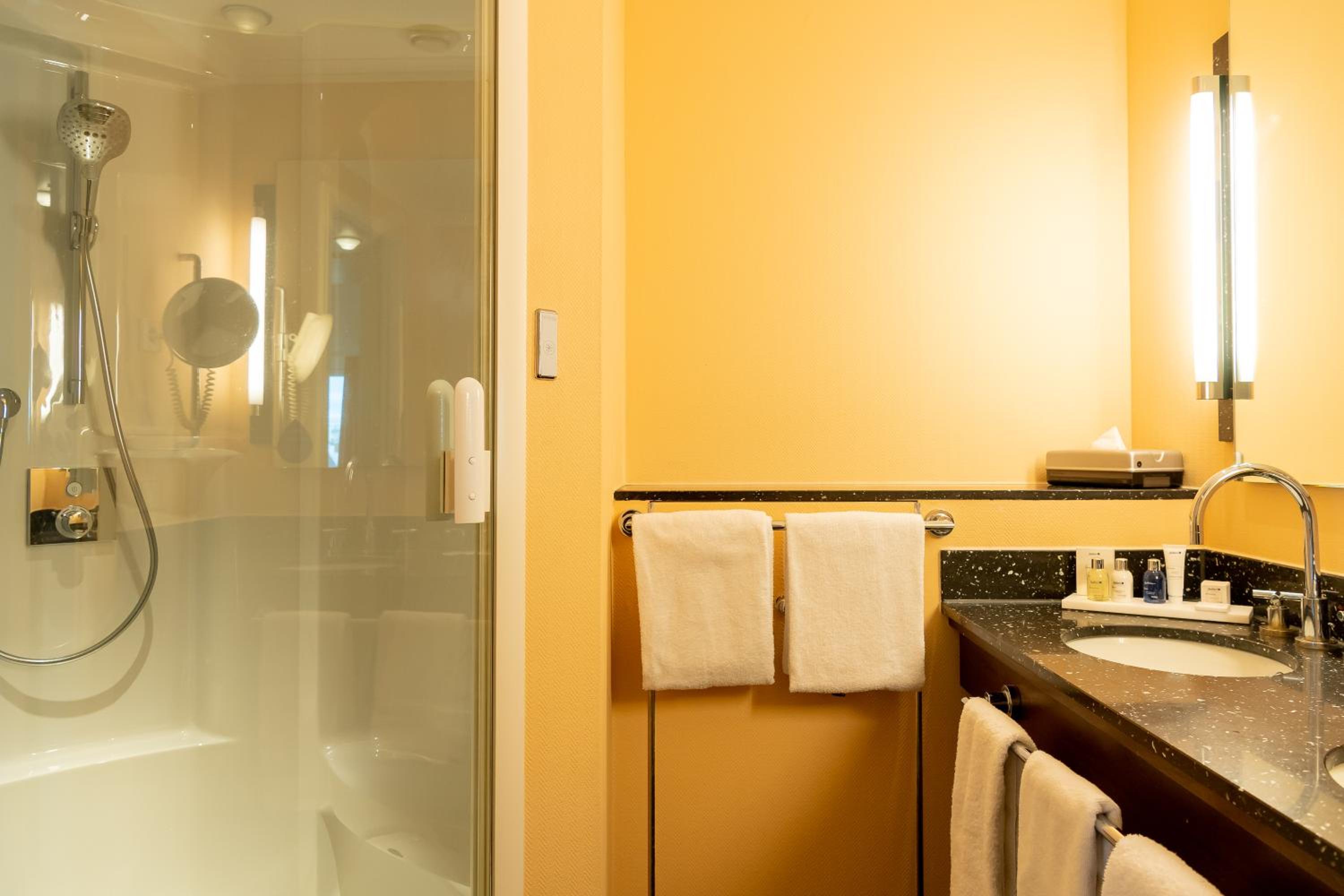 Standard Room - Photo 2