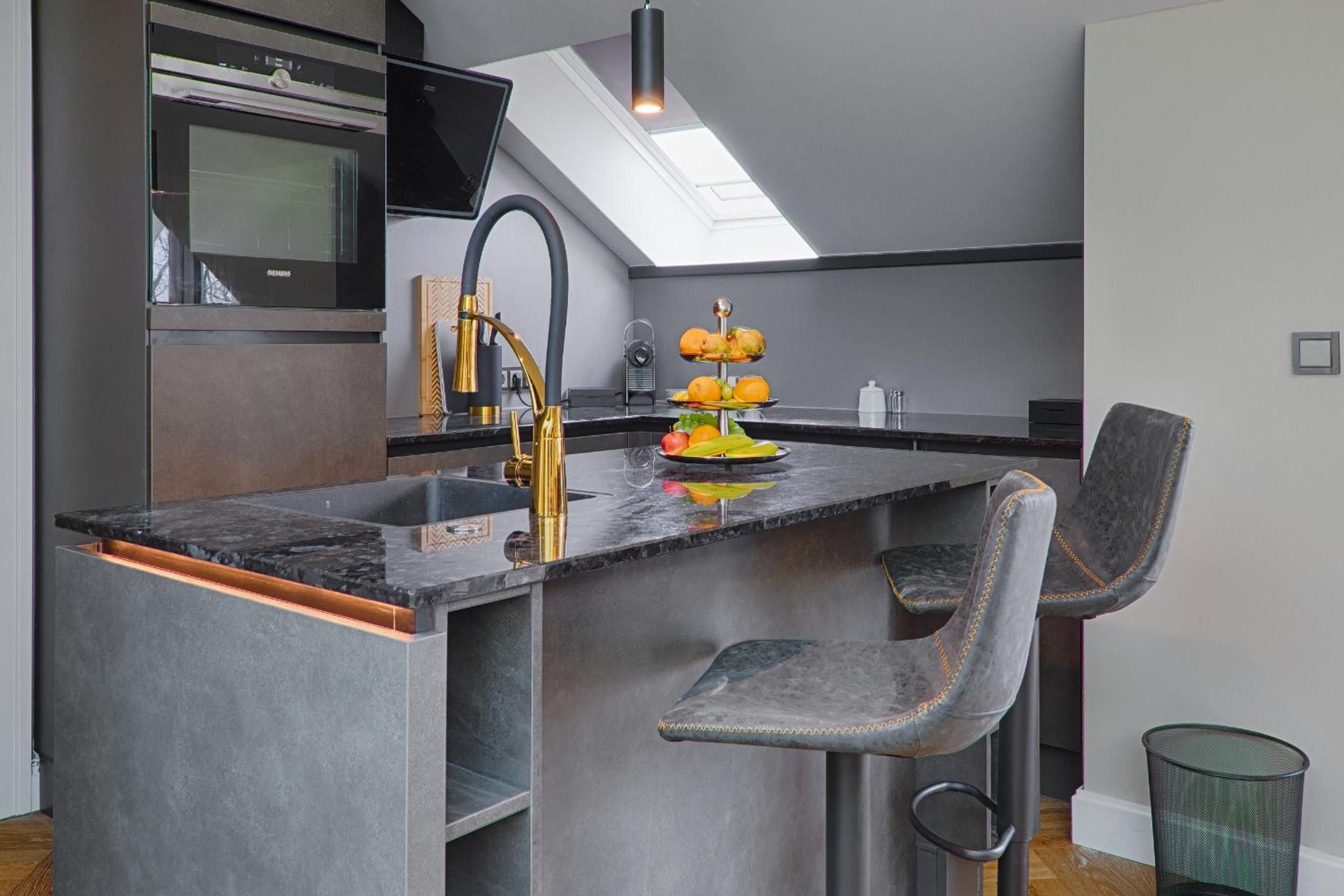 Penthouse Apartment photo 2