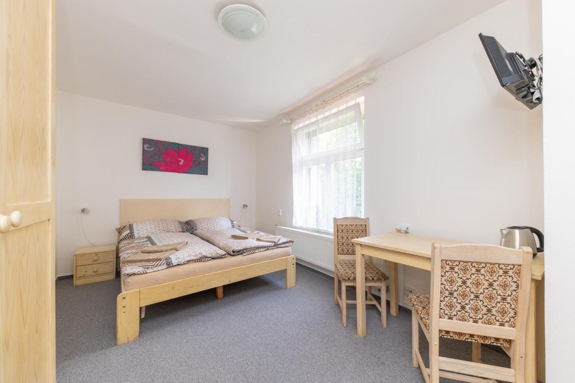 Standard Double Room photo 3