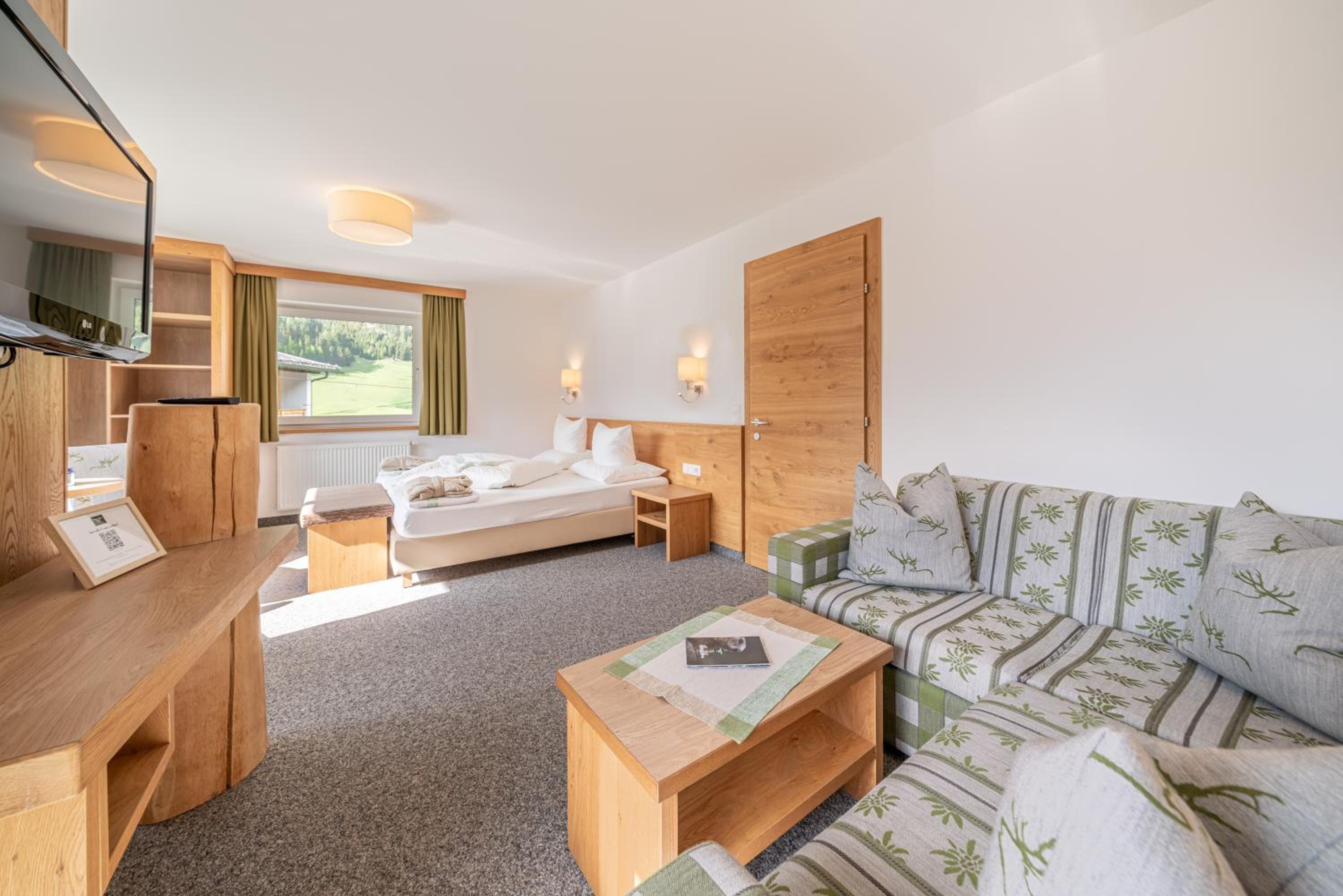 Two-Bedroom Suite - Photo 1