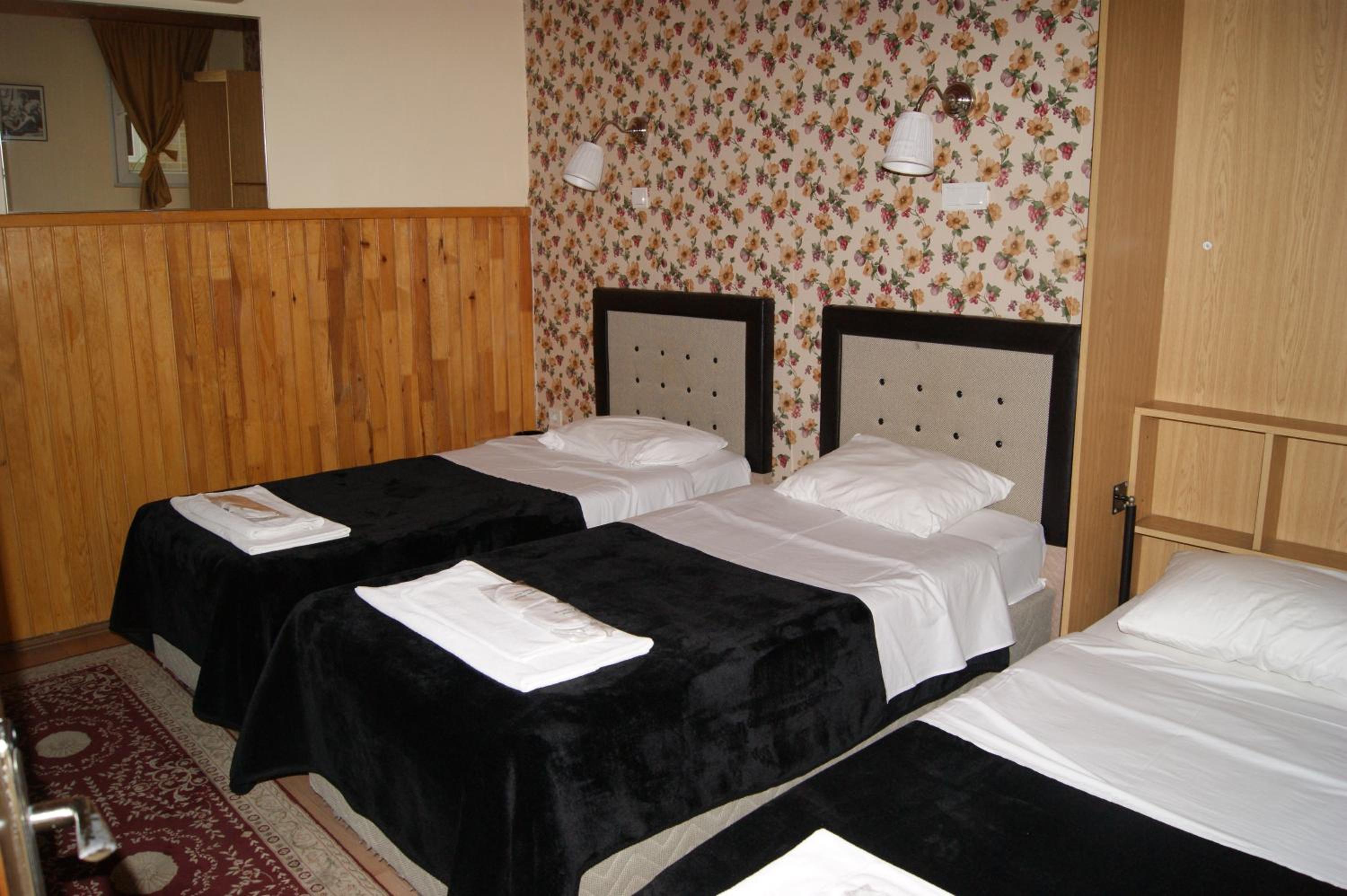Triple Room - Annex photo 1