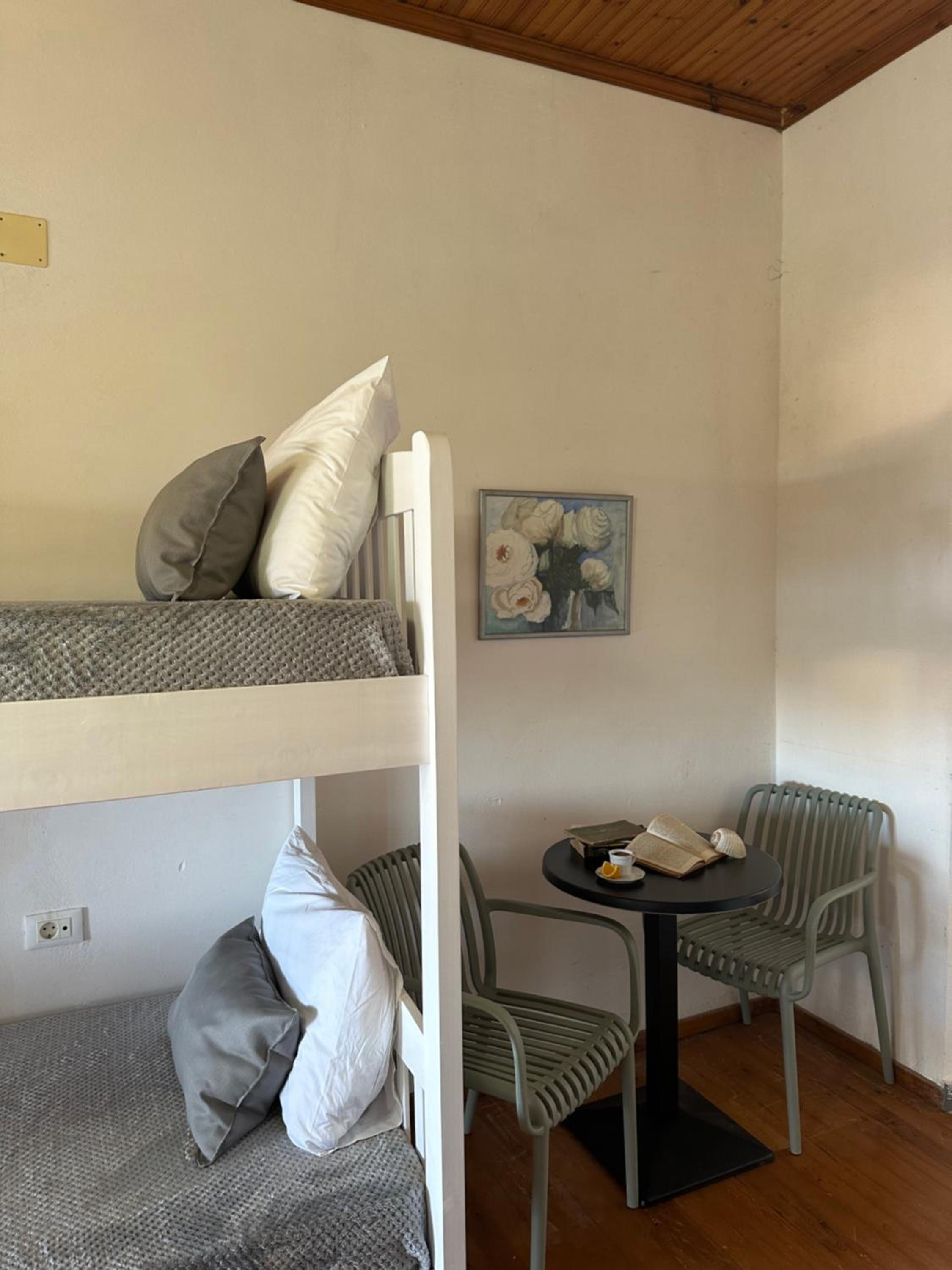 6-Bed Mixed Dormitory Room