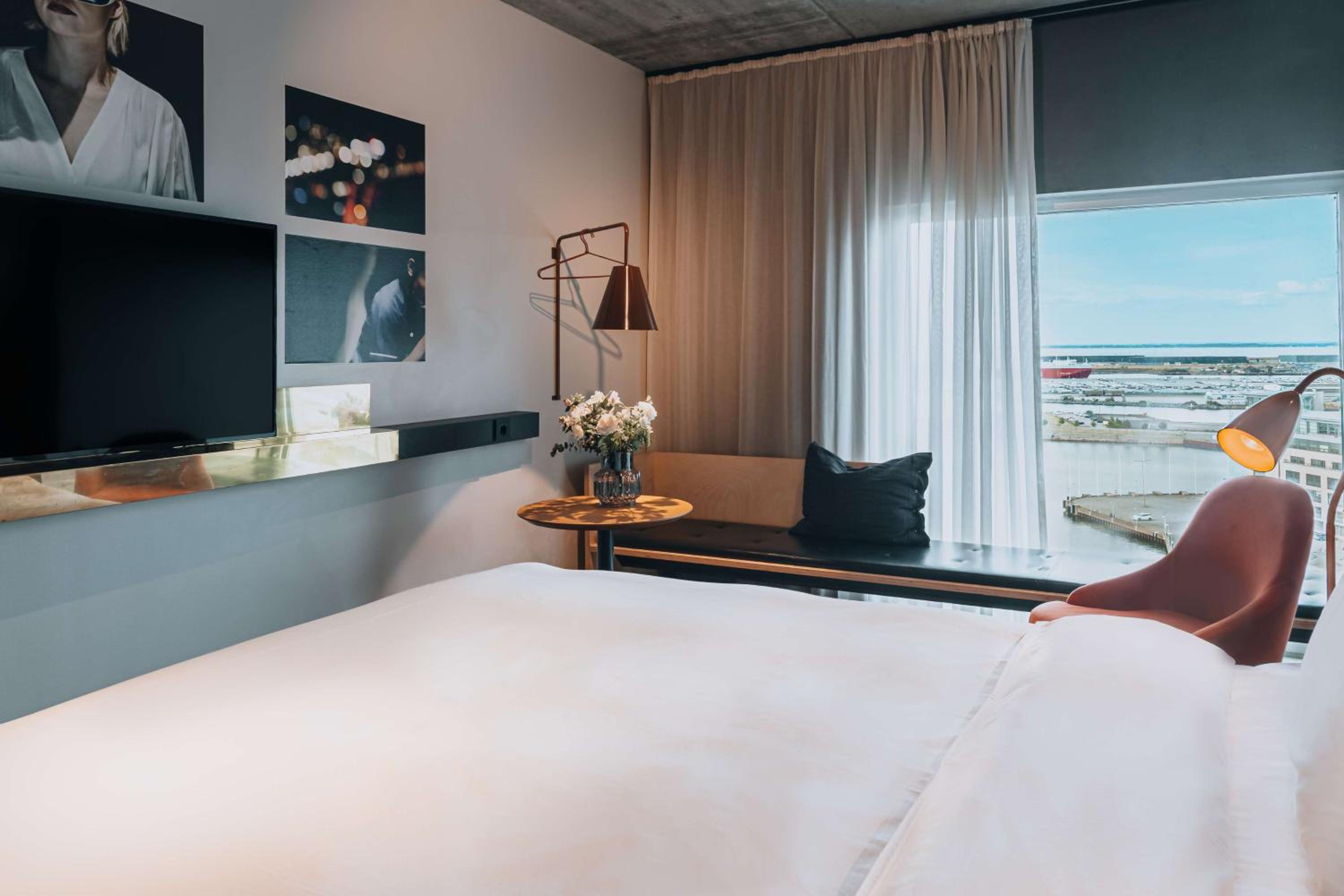 King Room with Ocean View photo 1