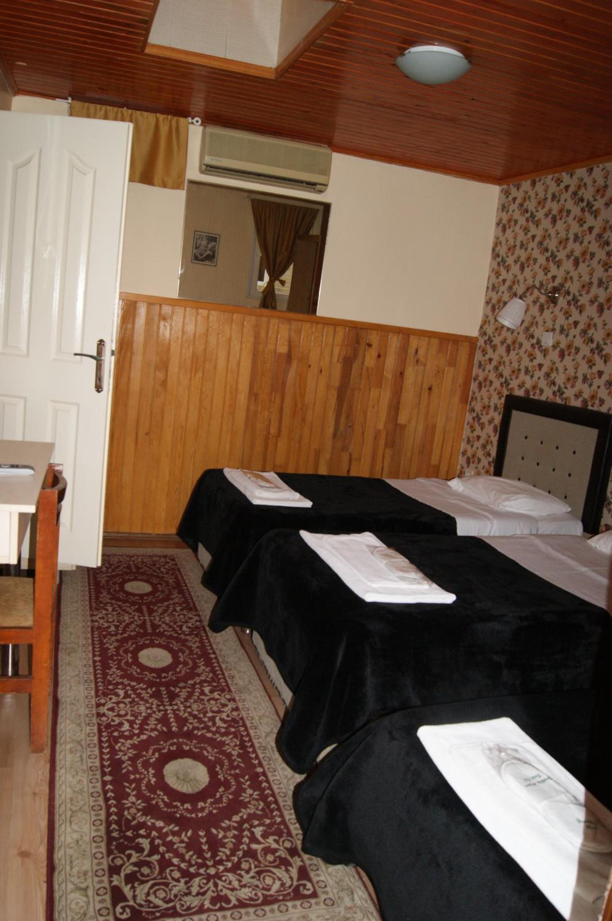 Triple Room - Annex photo 2
