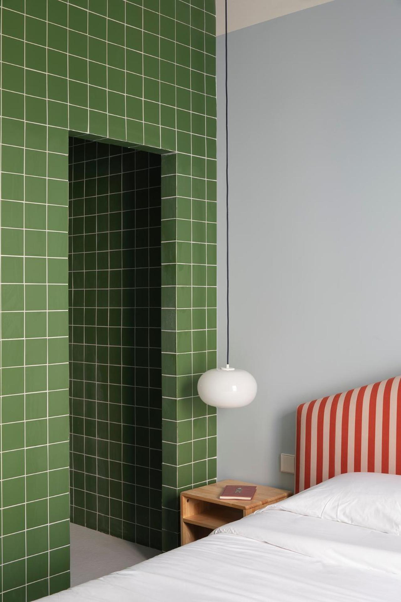 Habitación Doble con Balcón (3 Adultos)