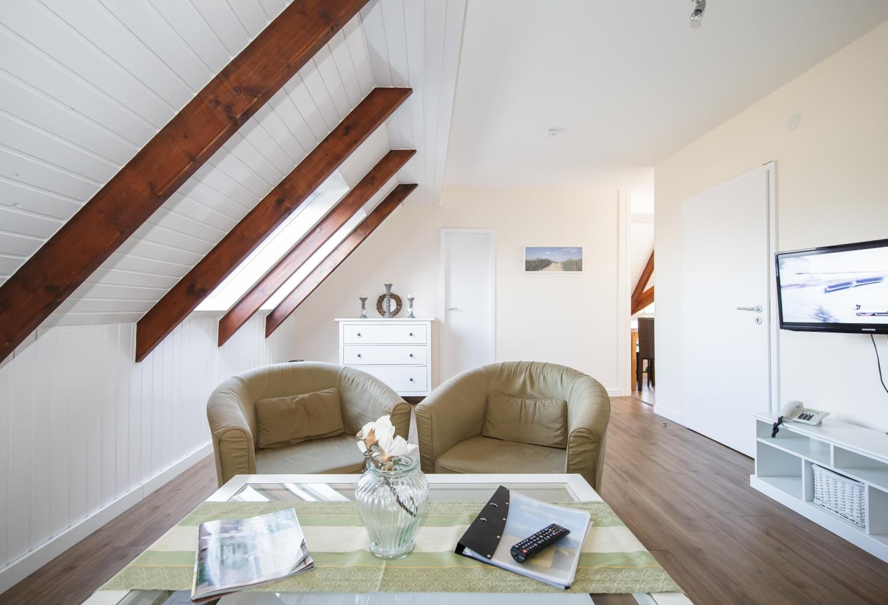Apartment 33 photo 3