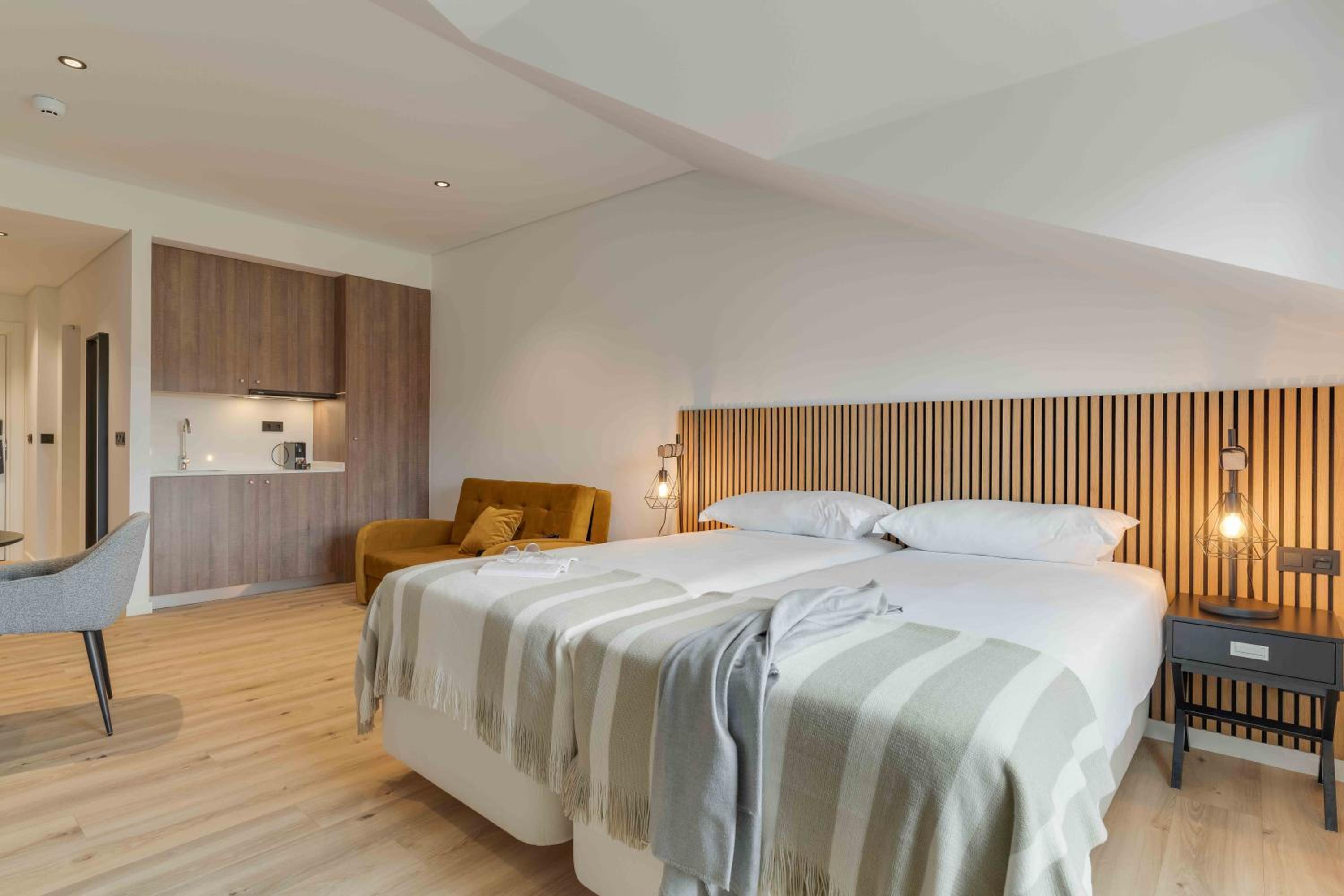Family Room - Club House - Photo 1