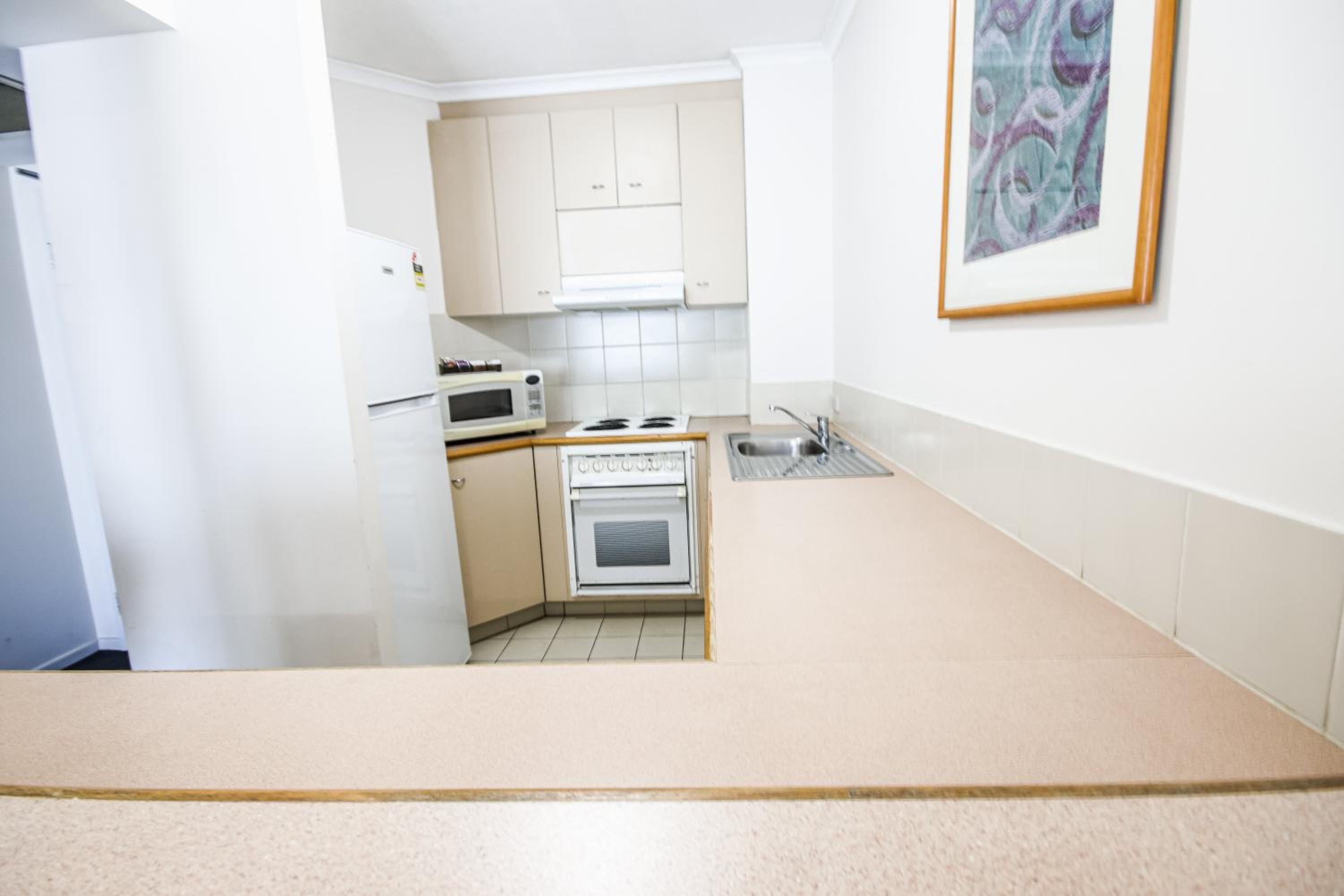 Standard One-Bedroom Apartment thumbnail 5
