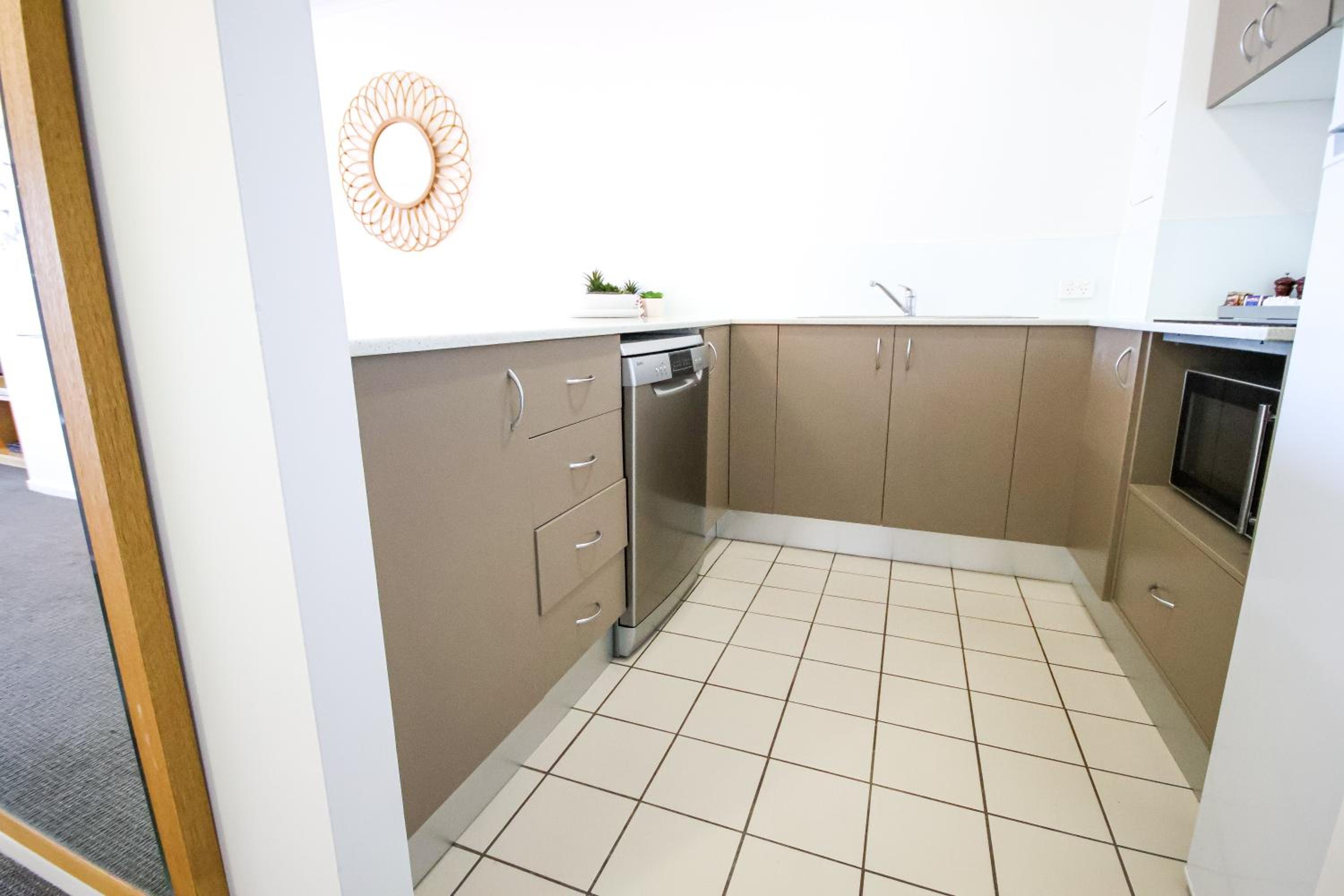 Deluxe Two-Bedroom Apartment