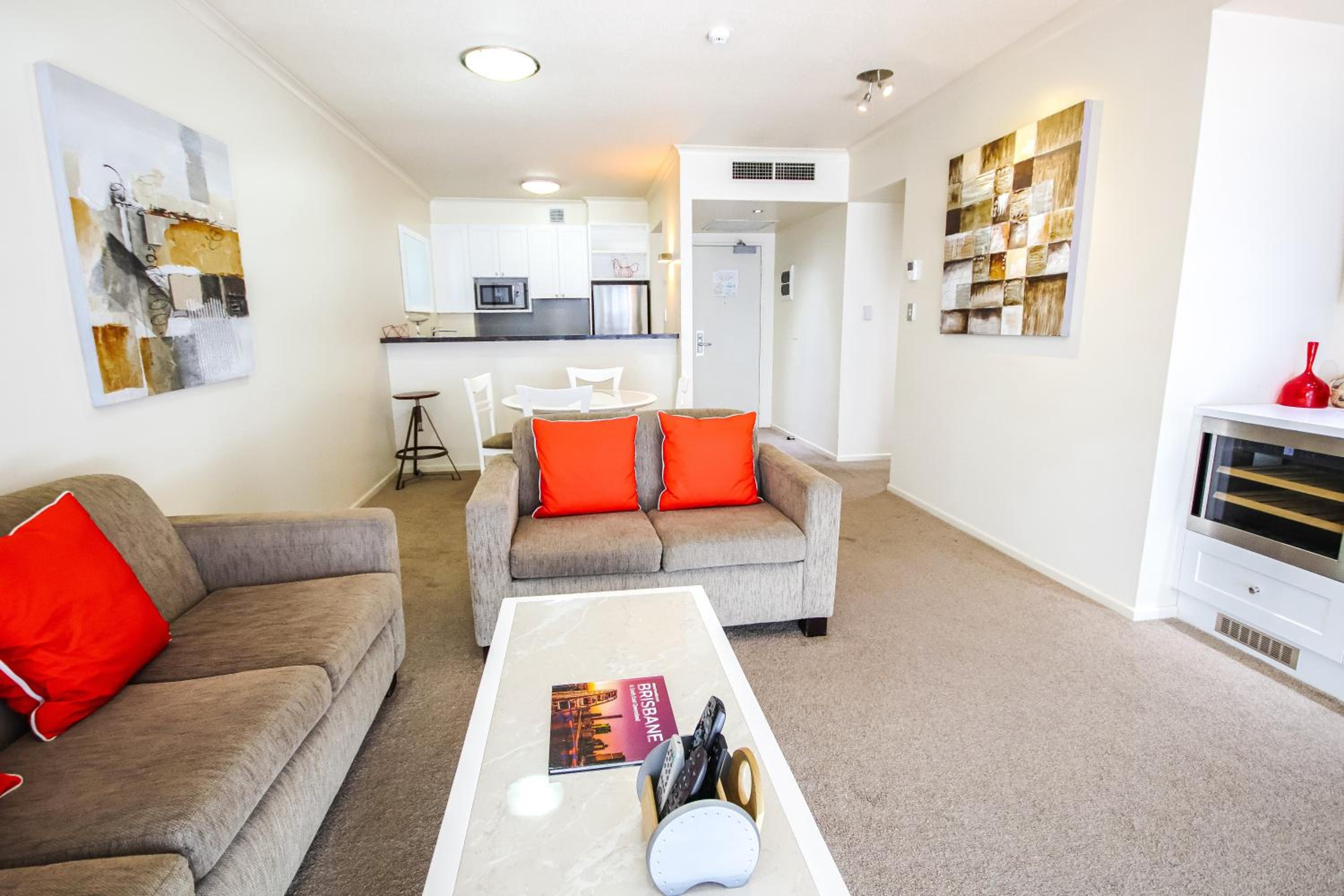 Deluxe Two-Bedroom Apartment
