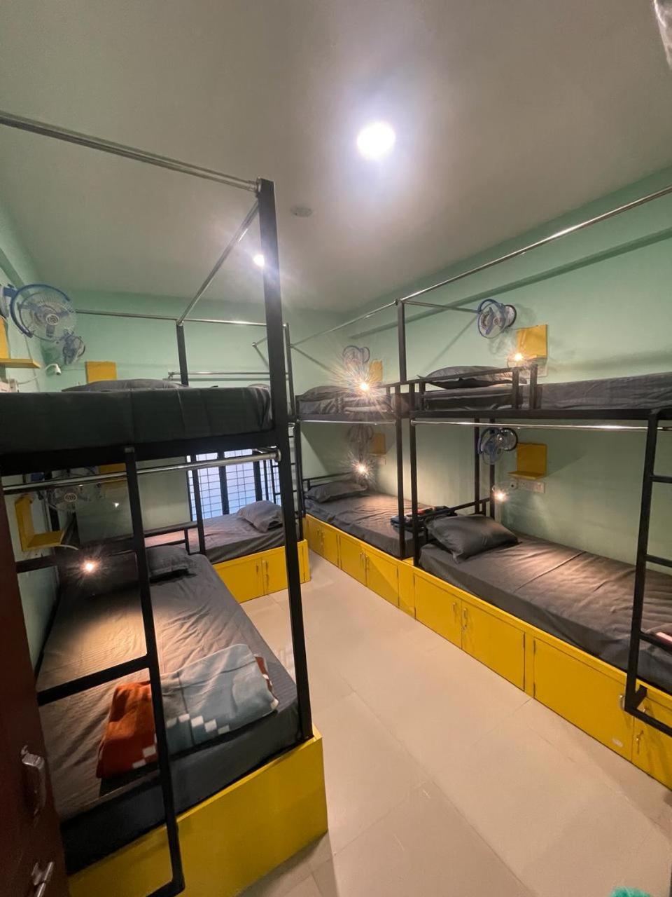 Bed In 8-Bed Mixed Dormitory Room photo 2
