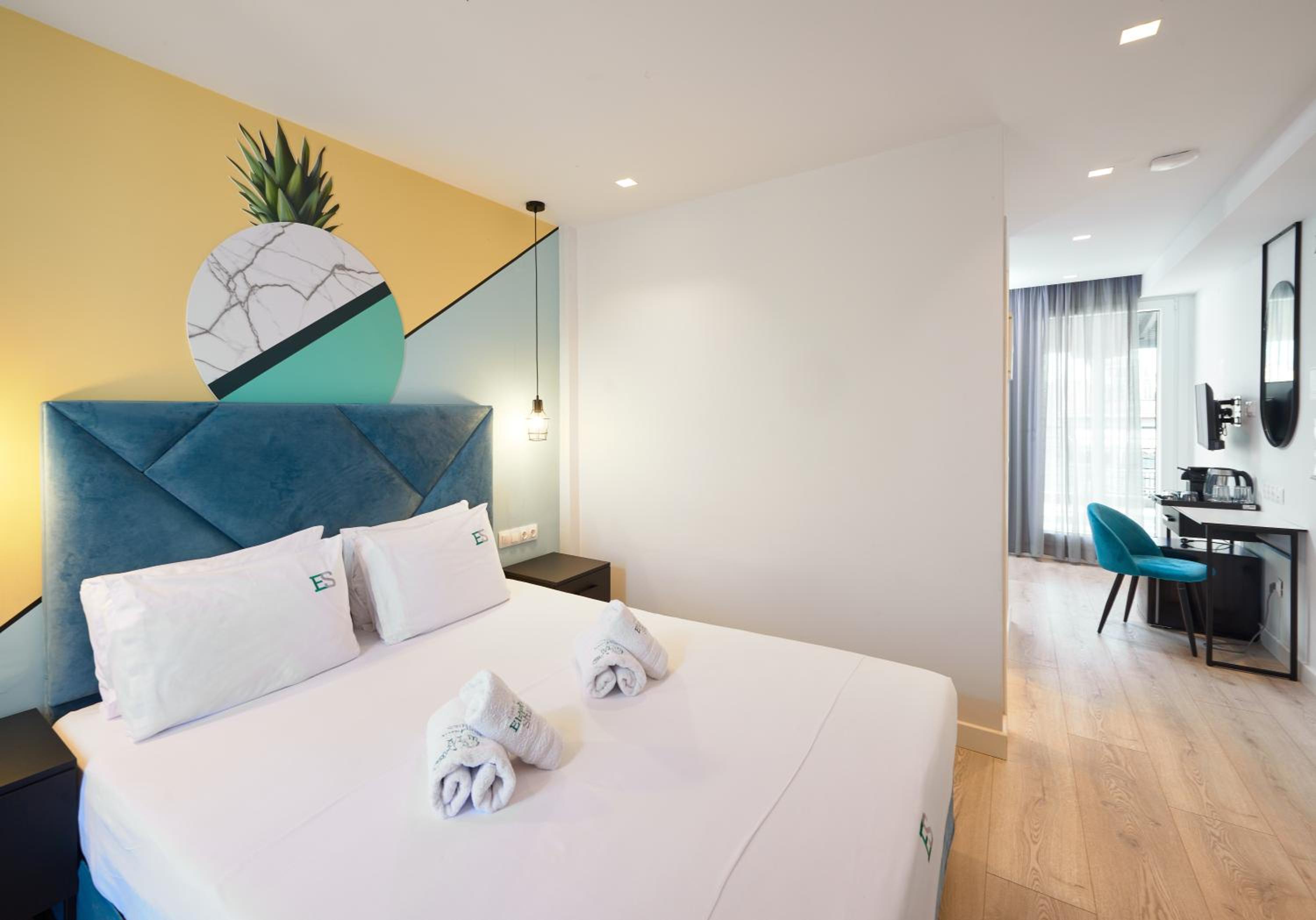 Junior Suite with Sea View - Photo 7