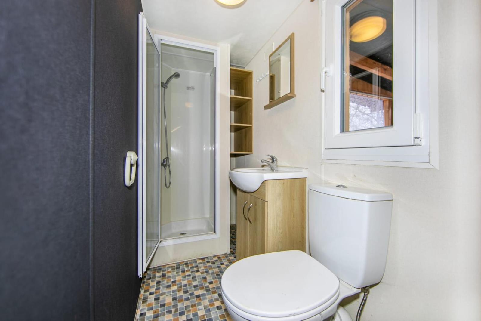 Two-Bedroom House photo 2