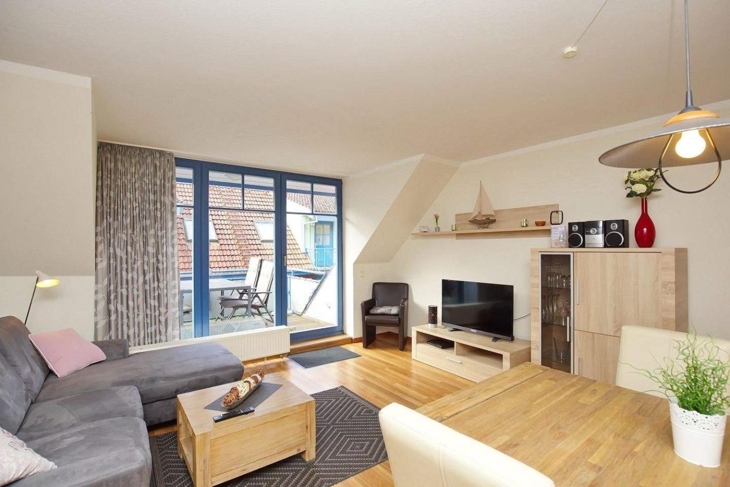 Three-Bedroom Apartment photo 1