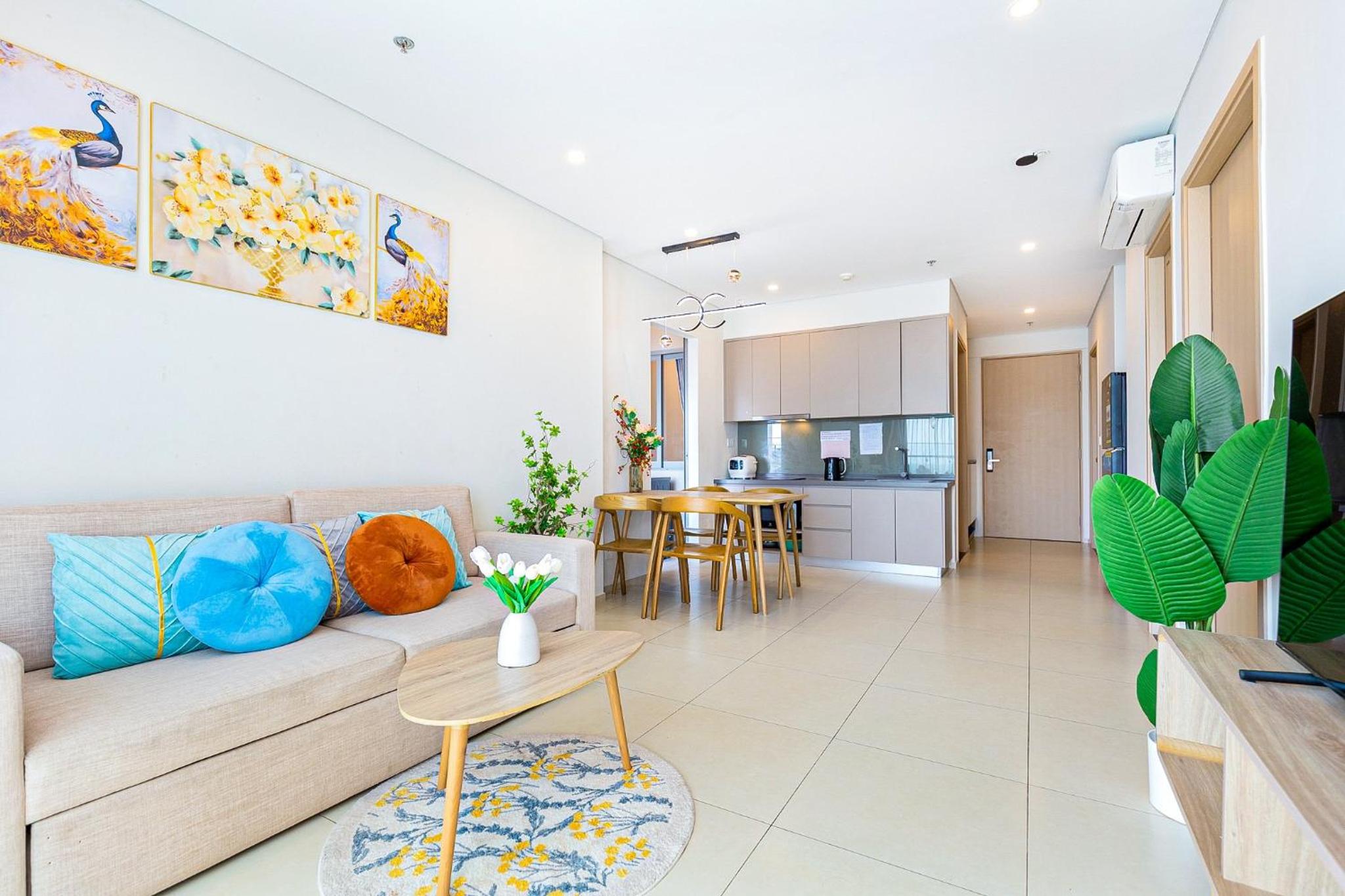 Three-Bedroom Apartment with Sea View - Photo 69