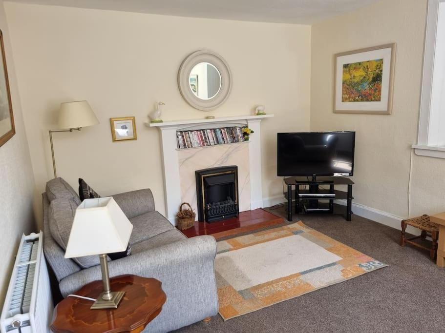 Two-Bedroom House photo 2