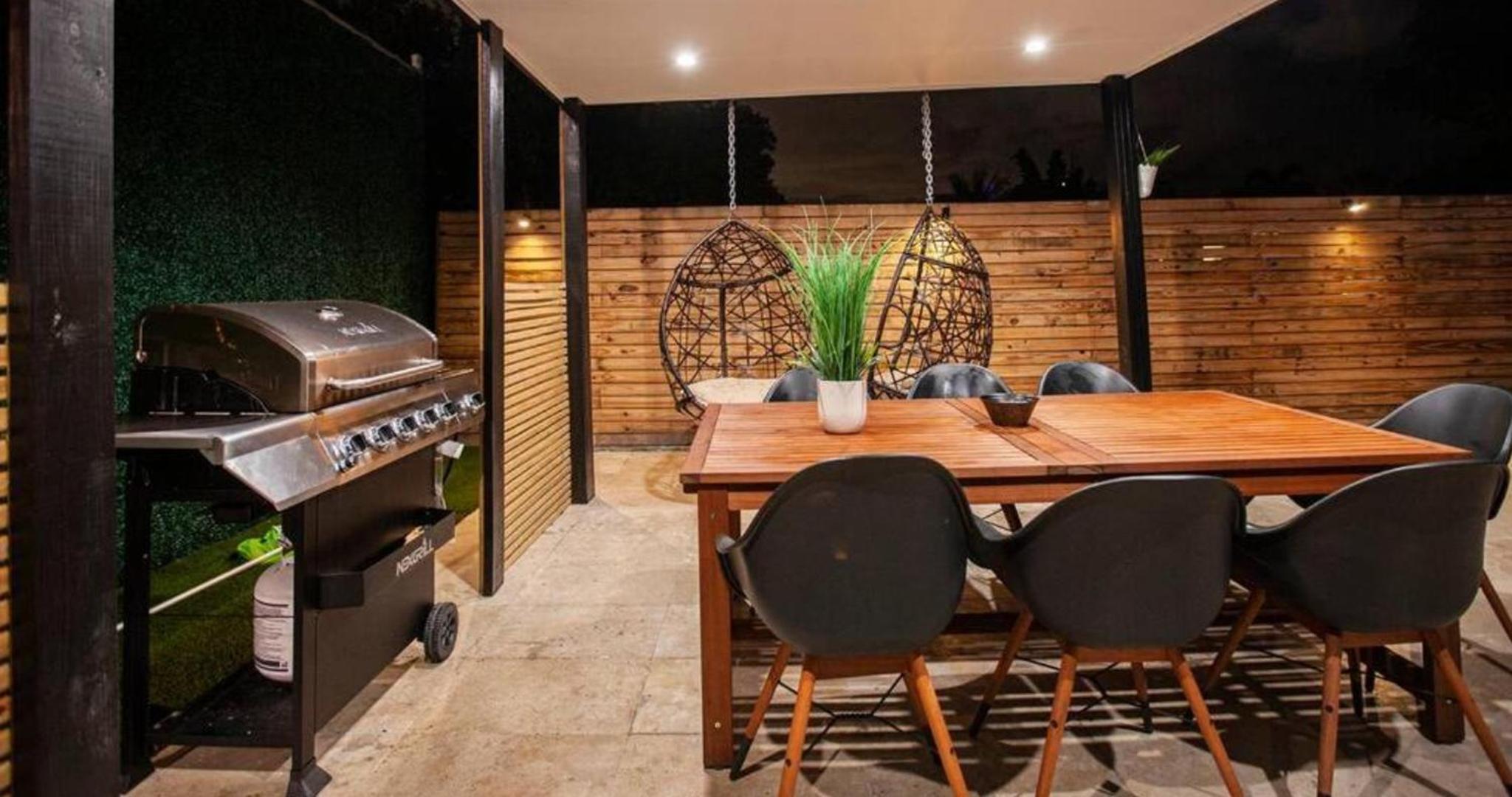 Villa photo 3