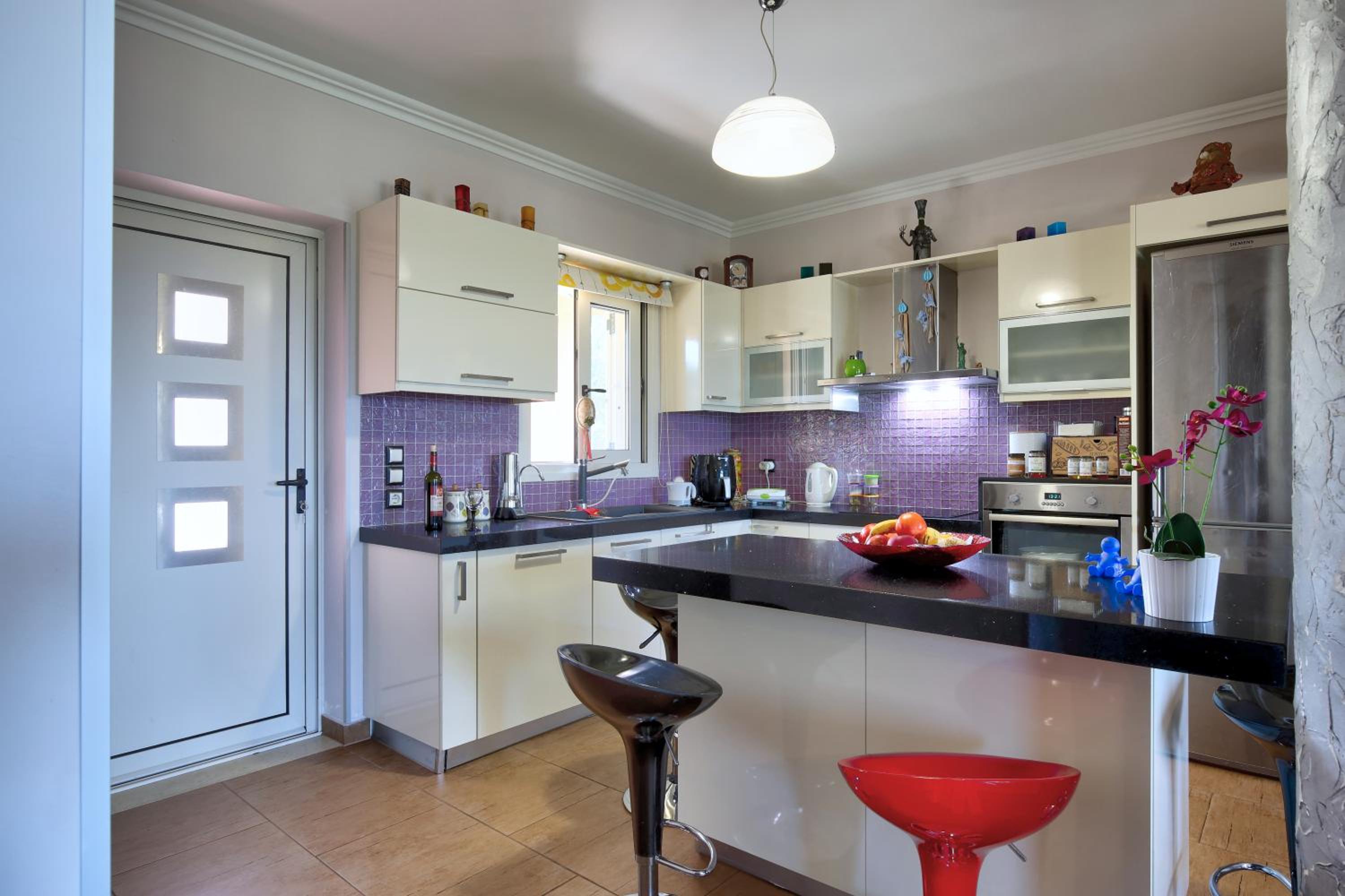 Villa photo 2