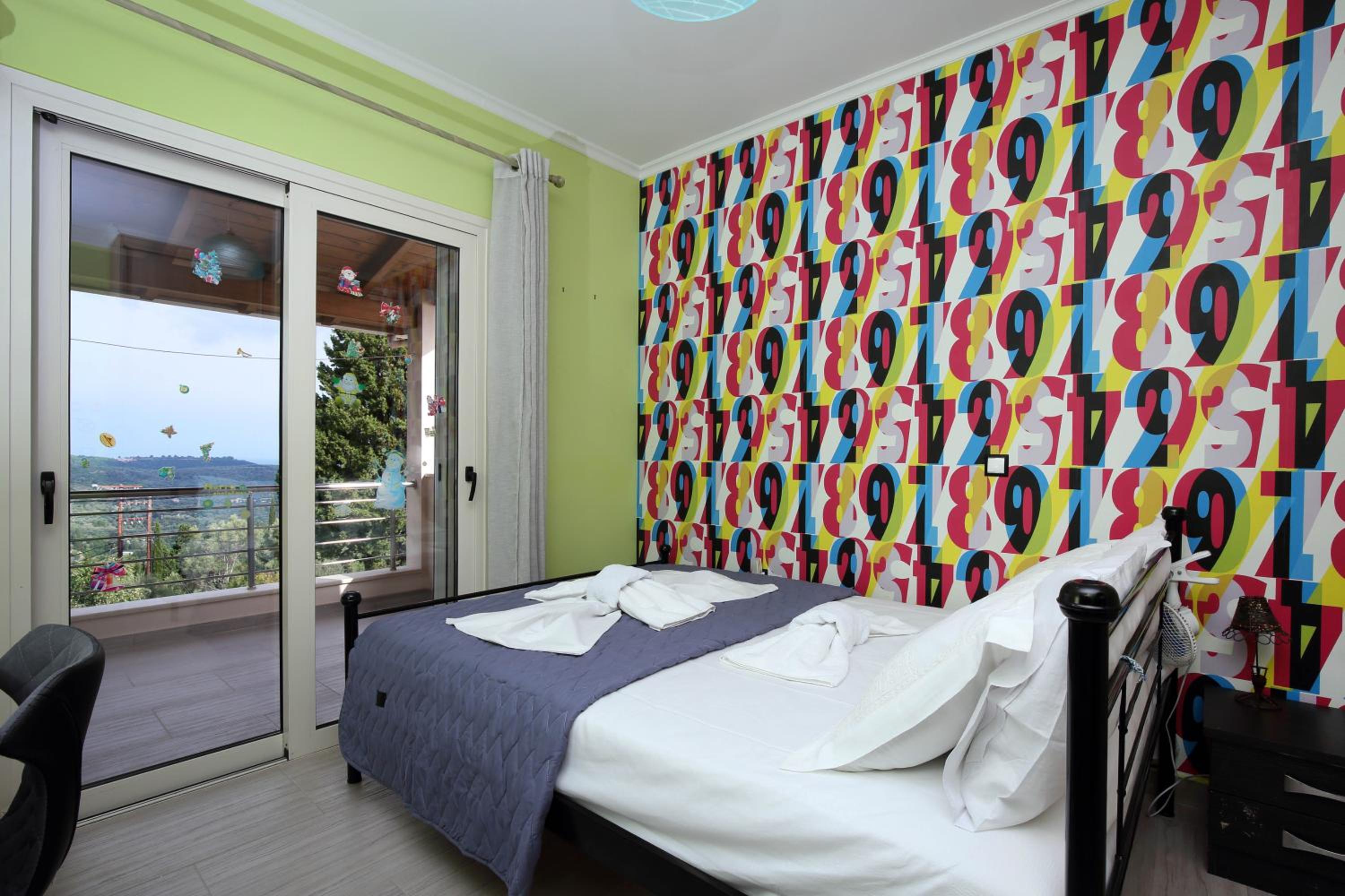Villa photo 1