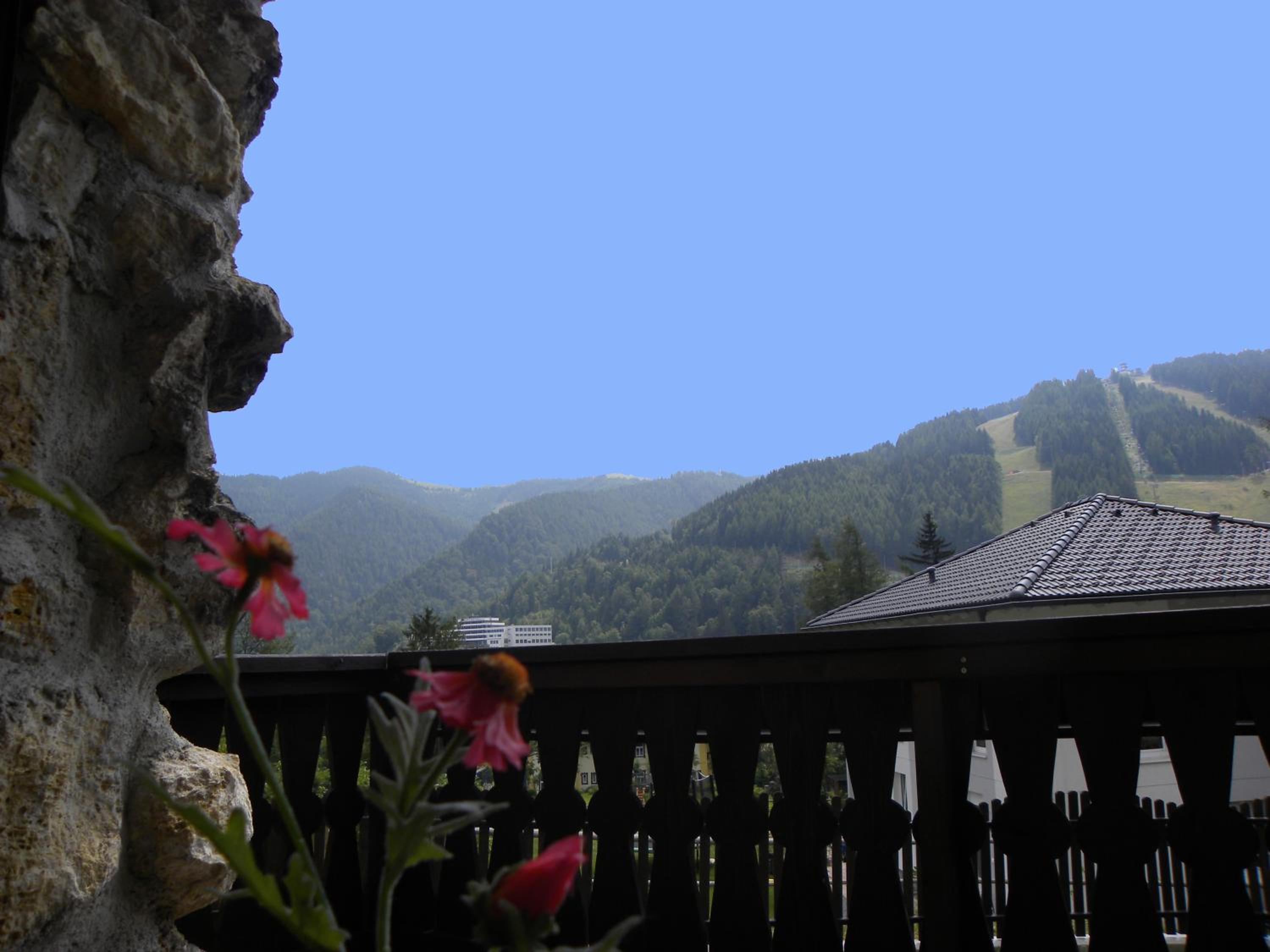 Suite with Balcony photo 2