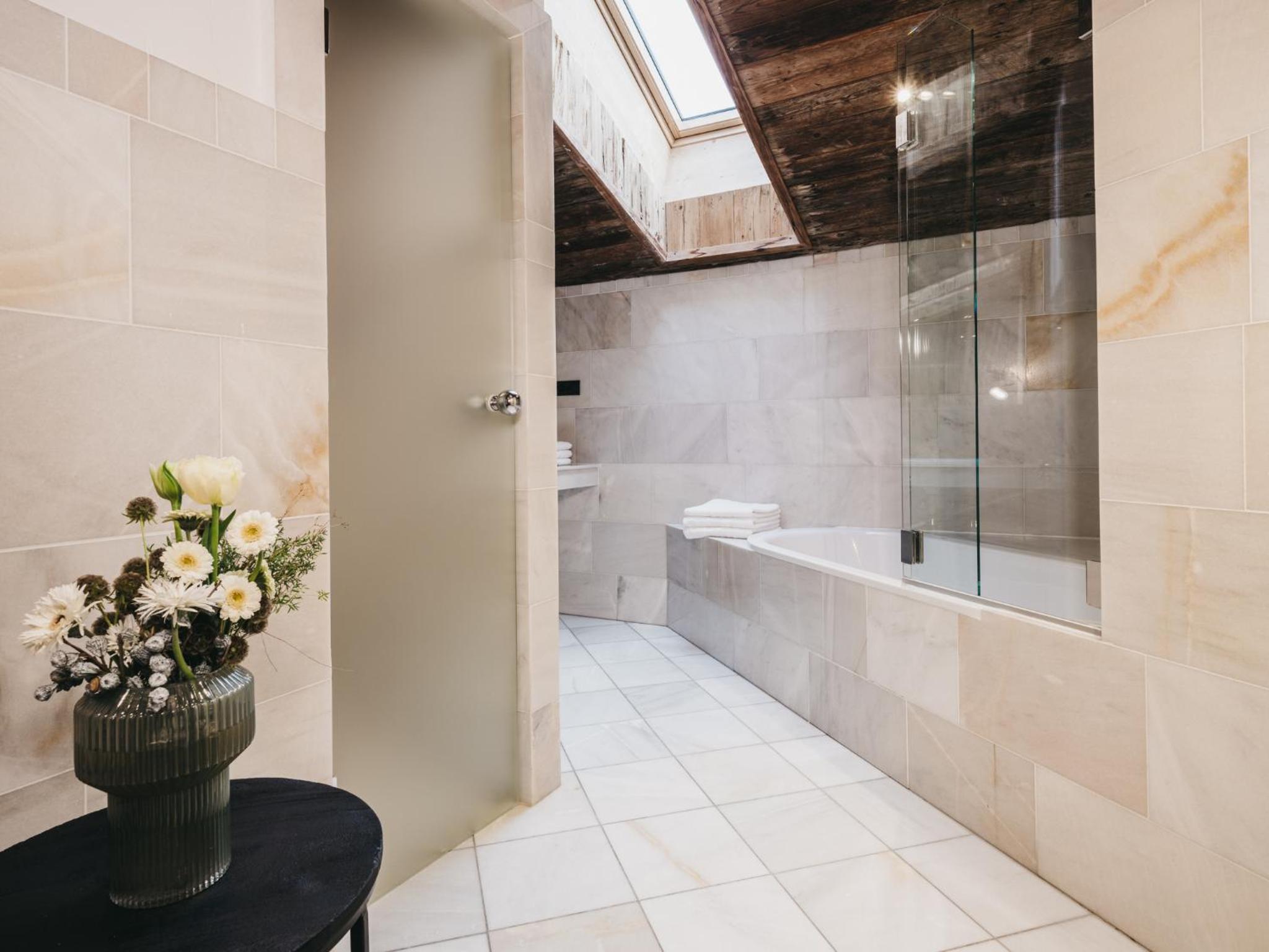 Suite with two bedrooms - Photo 4