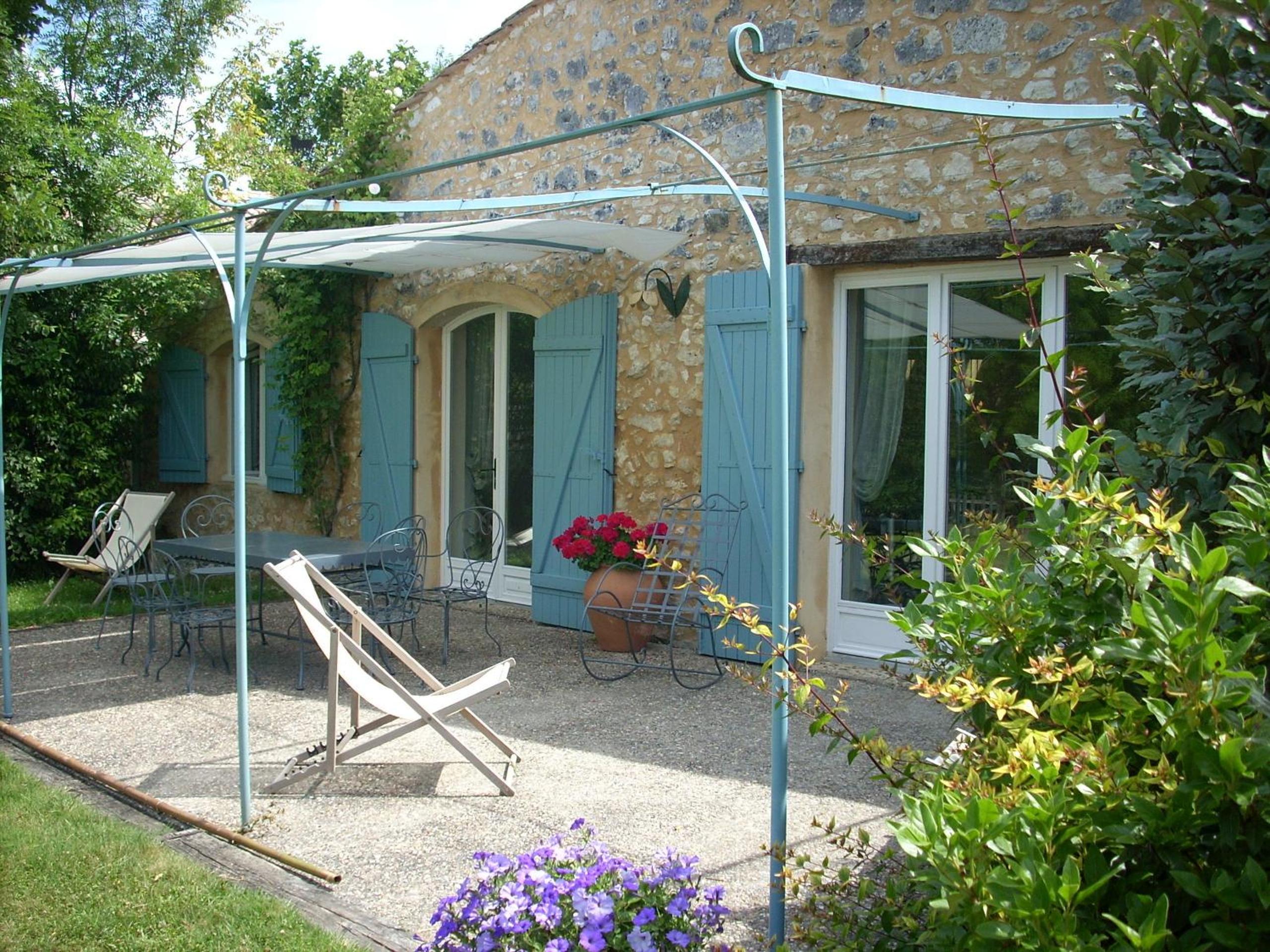 Four-Bedroom House photo 1