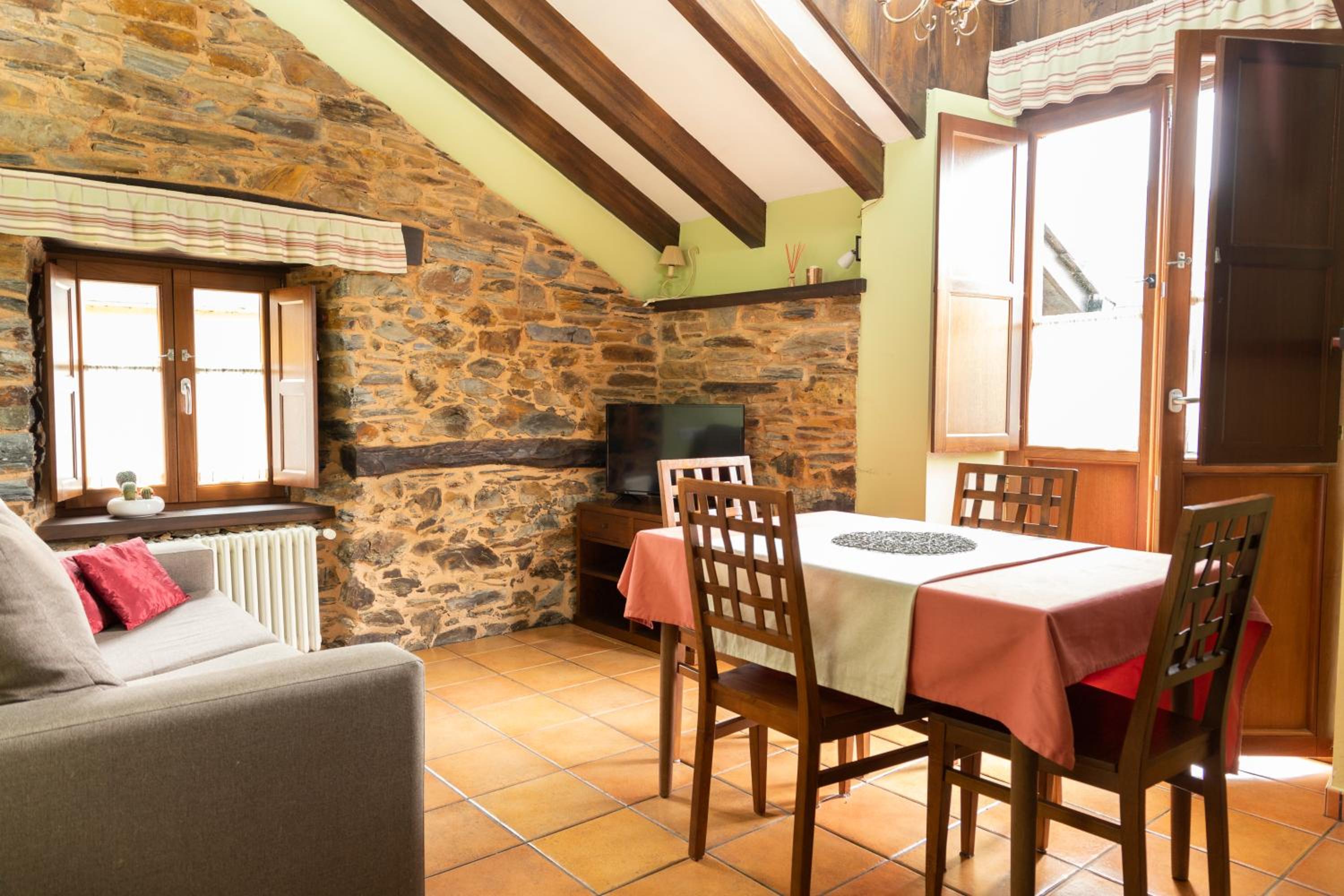 Maisonette - Photo 2