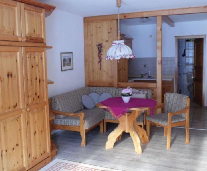 Apartment with Terrace photo 3