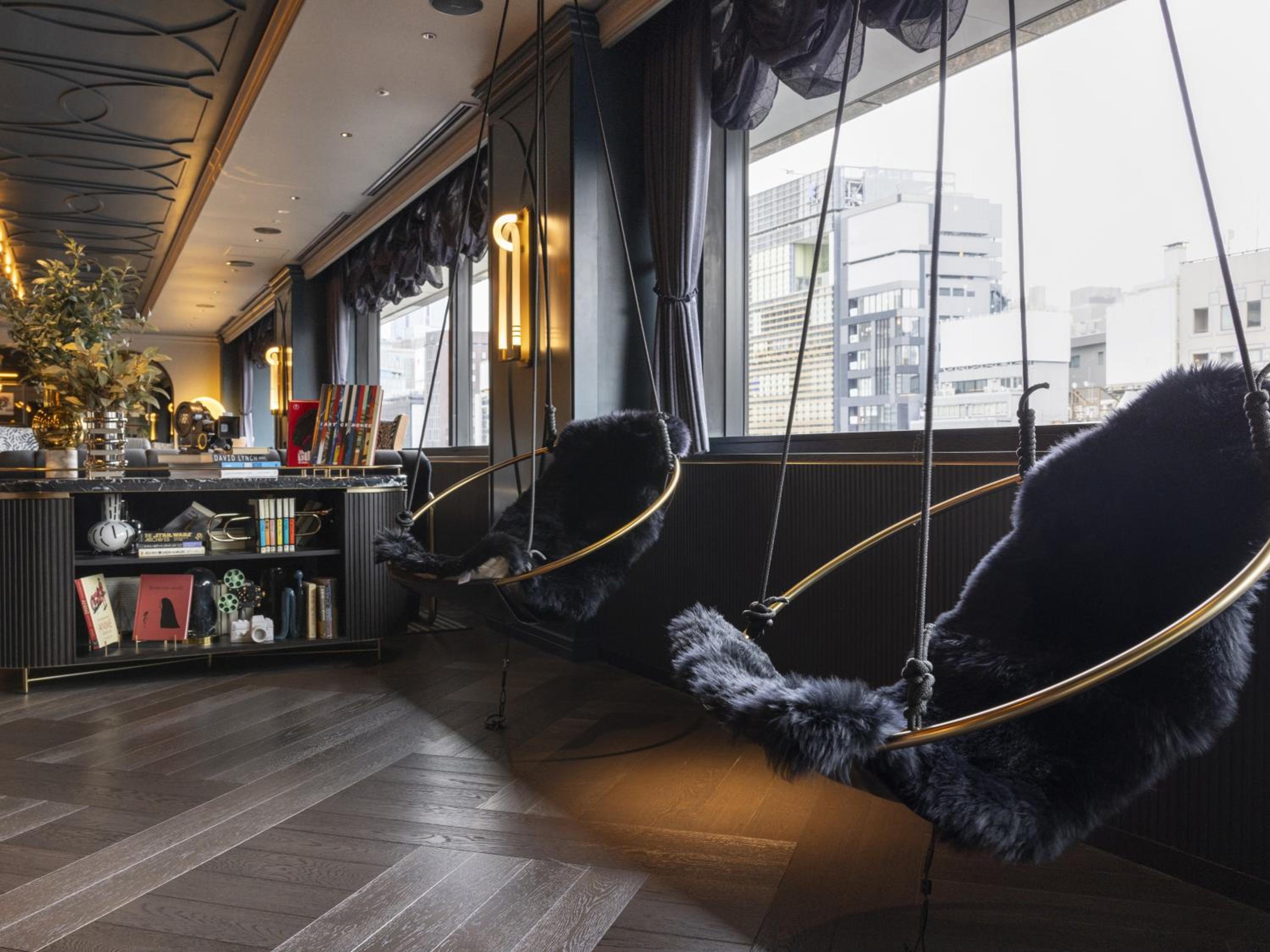 Privilege King Room (Lounge Access)