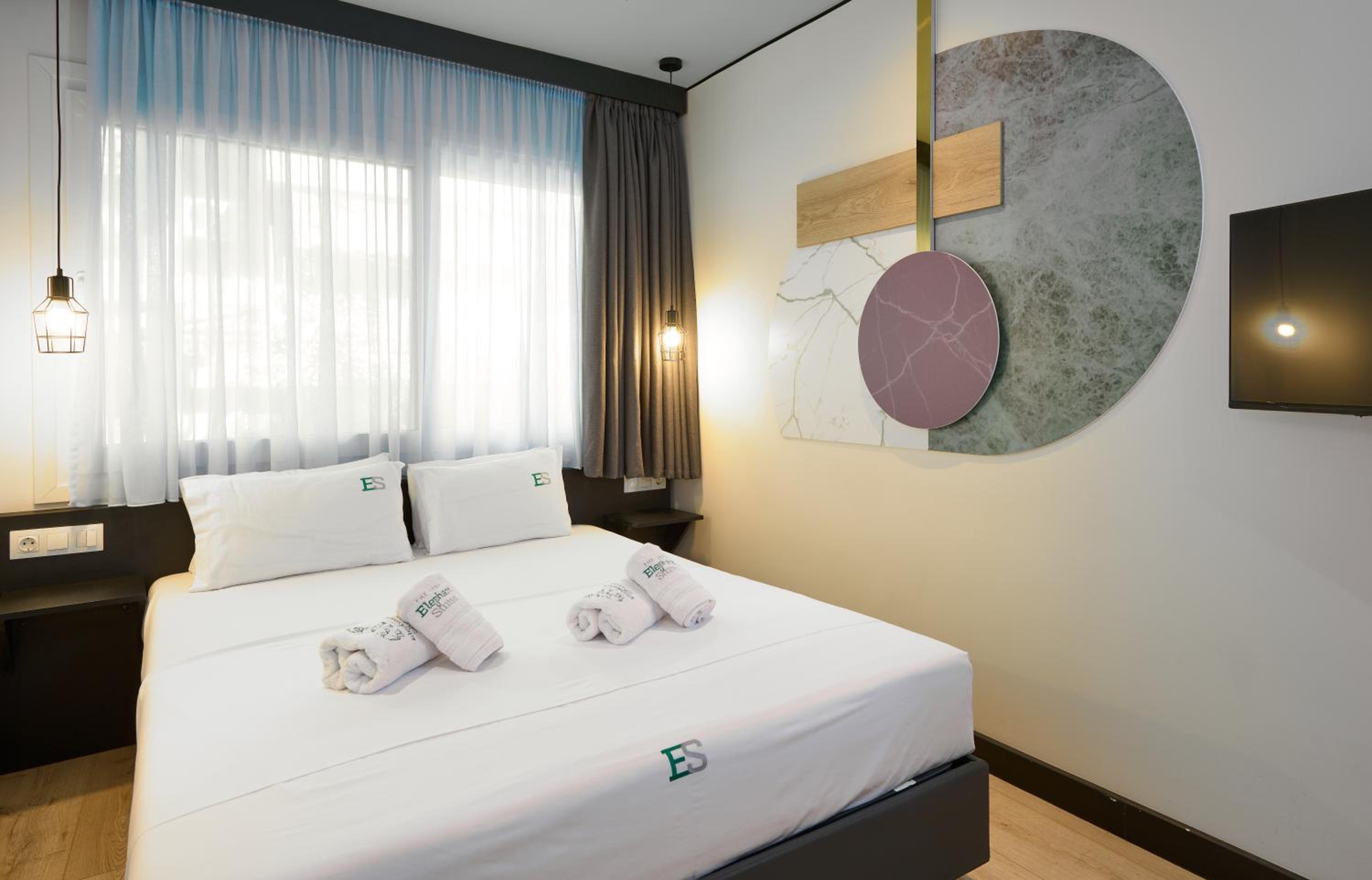 Budget Double Room - Photo 1