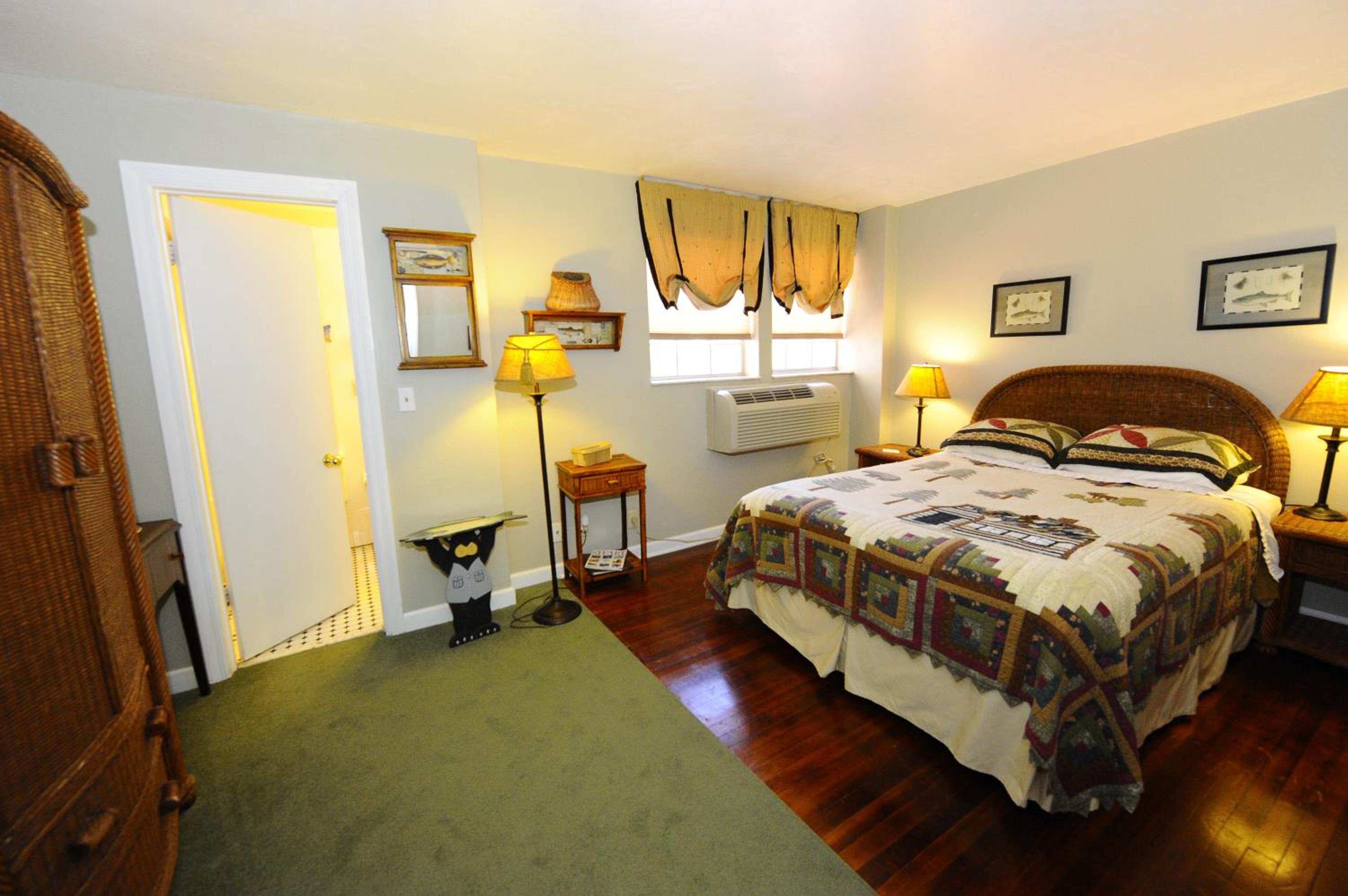 Single Room photo 2