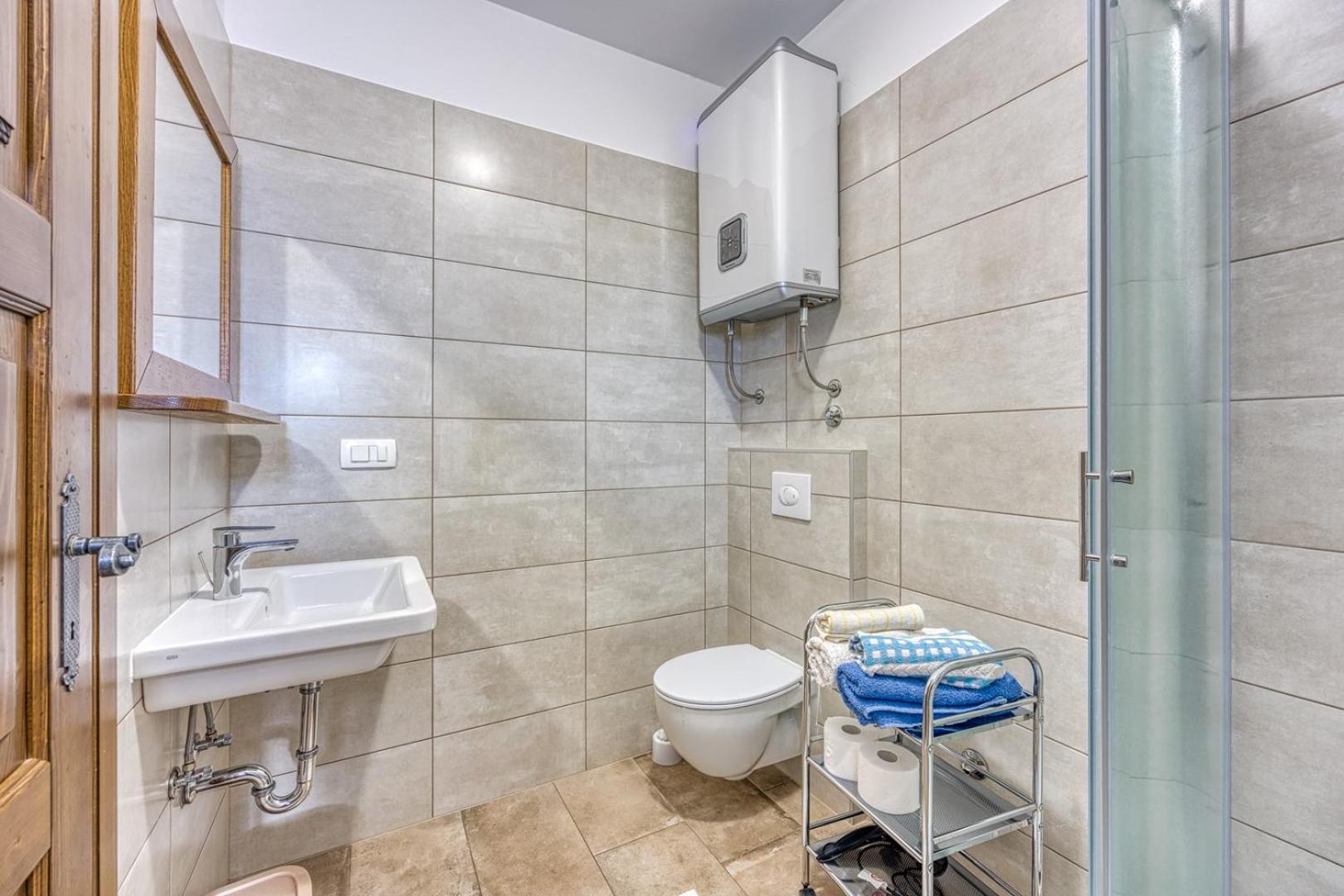 Studio Apartment photo 3